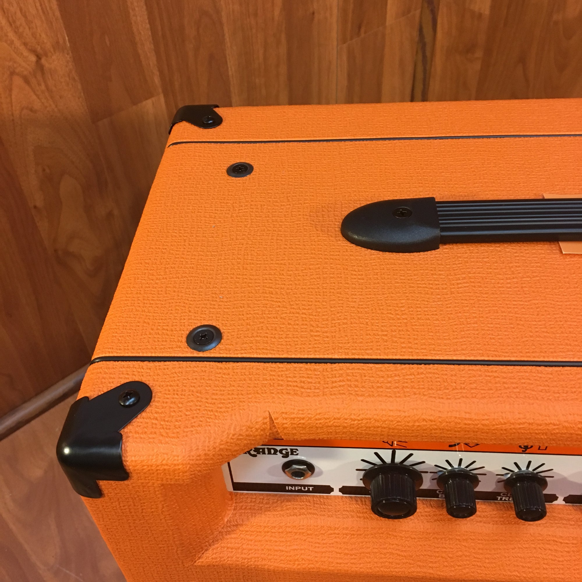 ** Orange TH30C 30-Watt 1x12 Twin Channel with footswitch