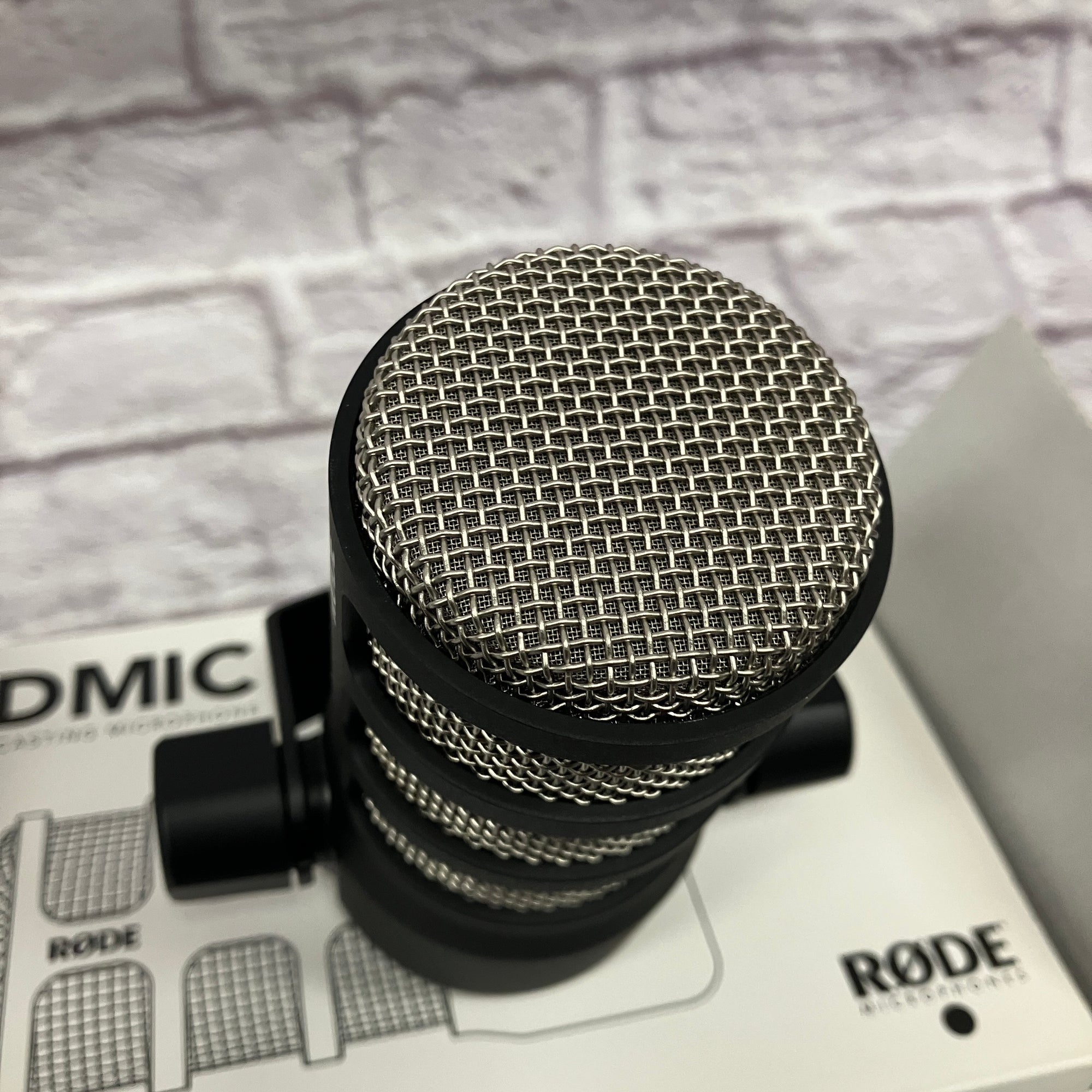 Rode PodMic Dynamic Podcast Microphone