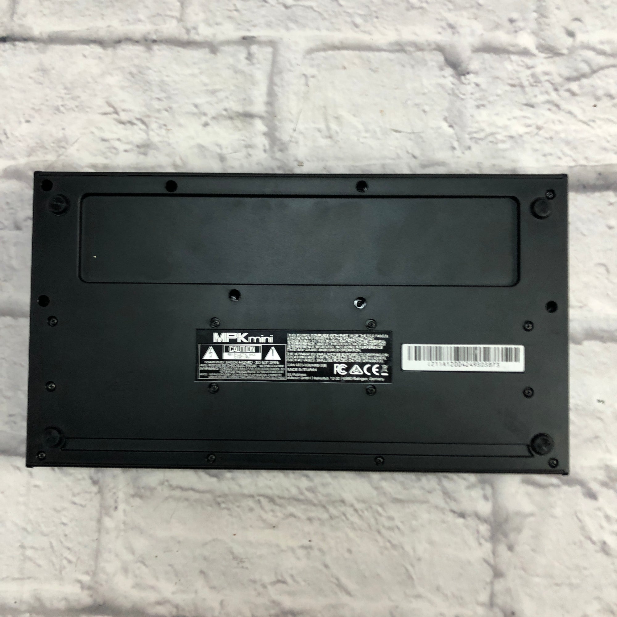 Akai MPK Mini Black Controller