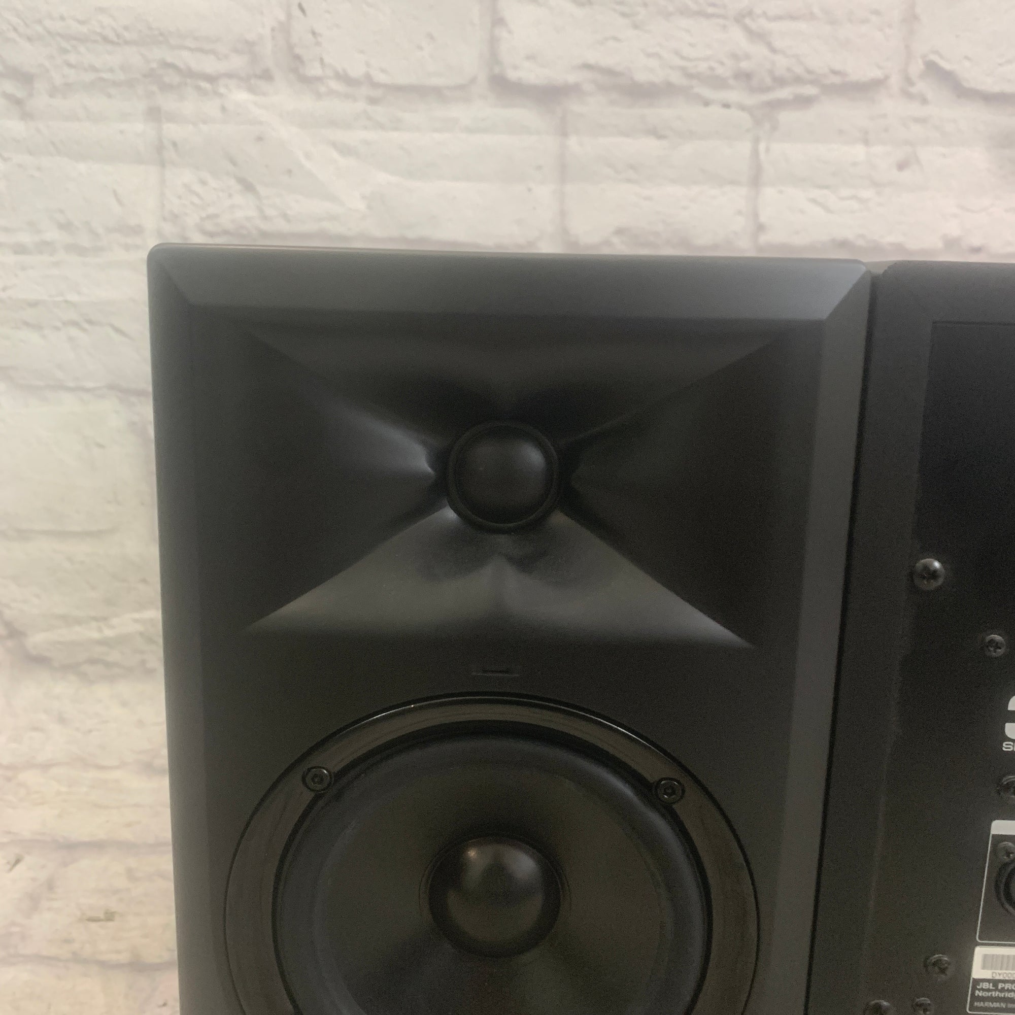 JBL 3 Series 305p MKII Studio Monitor Pair