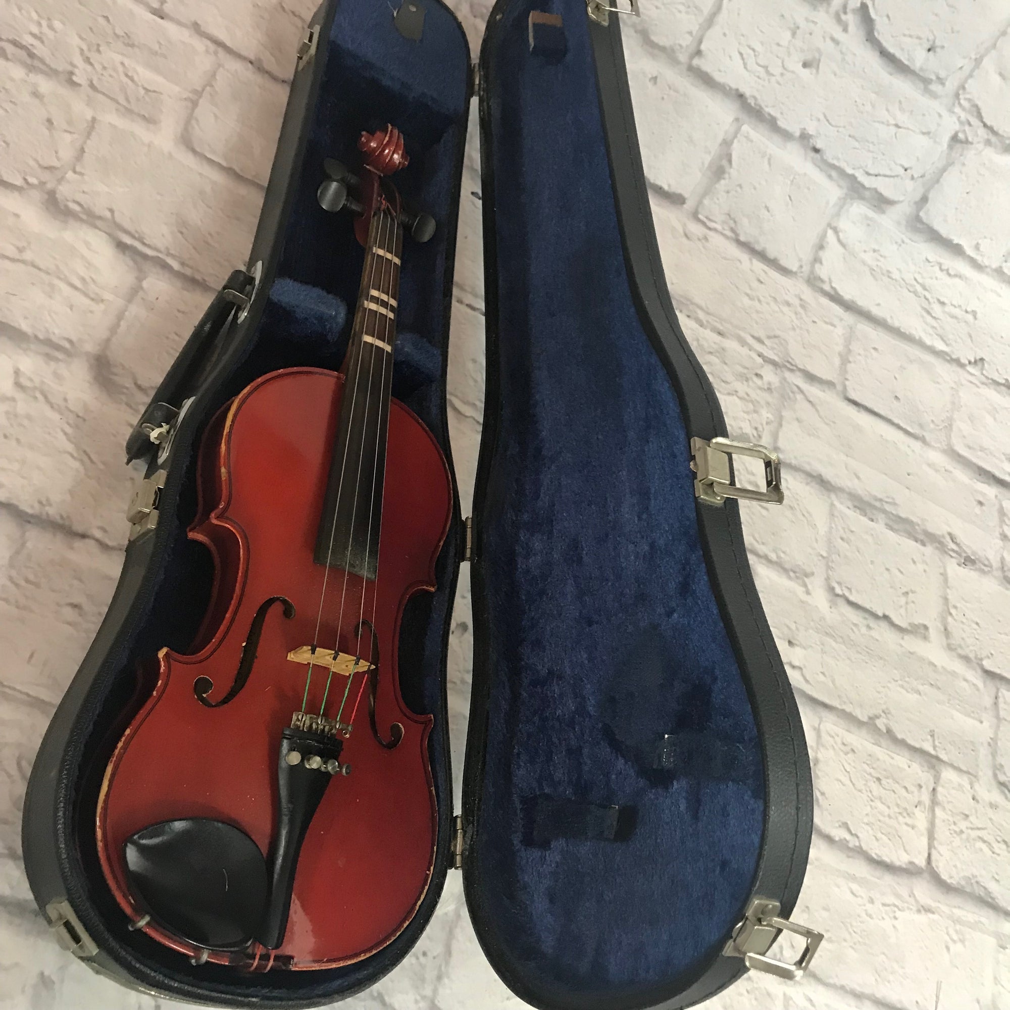 Kiso Suzuki 1/2 Sized Stradivarius 1720 Copy with Case