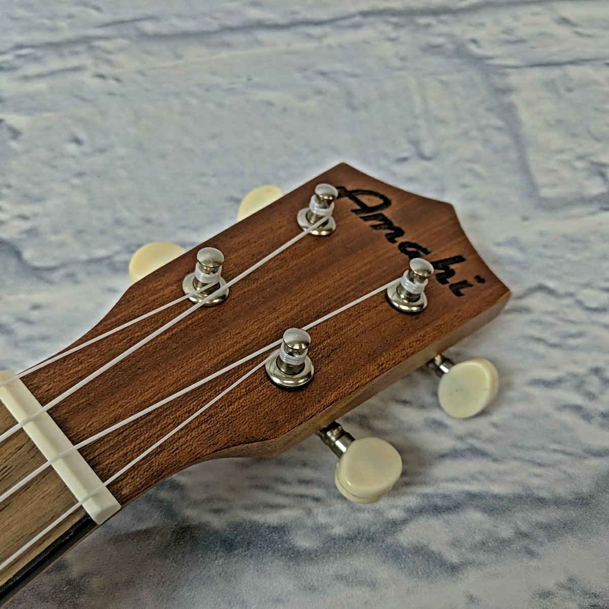 Amahi UKC-LR1 Round Body Mahogany Concert Aztec Ukulele