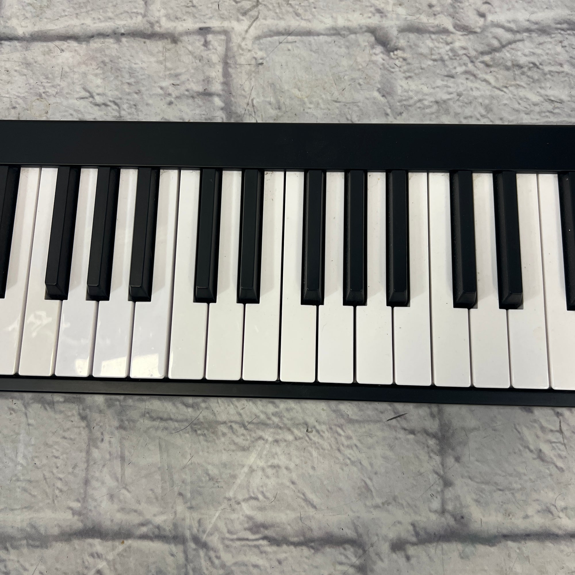 Alesis V49 49-Key MIDI Controller with Pads