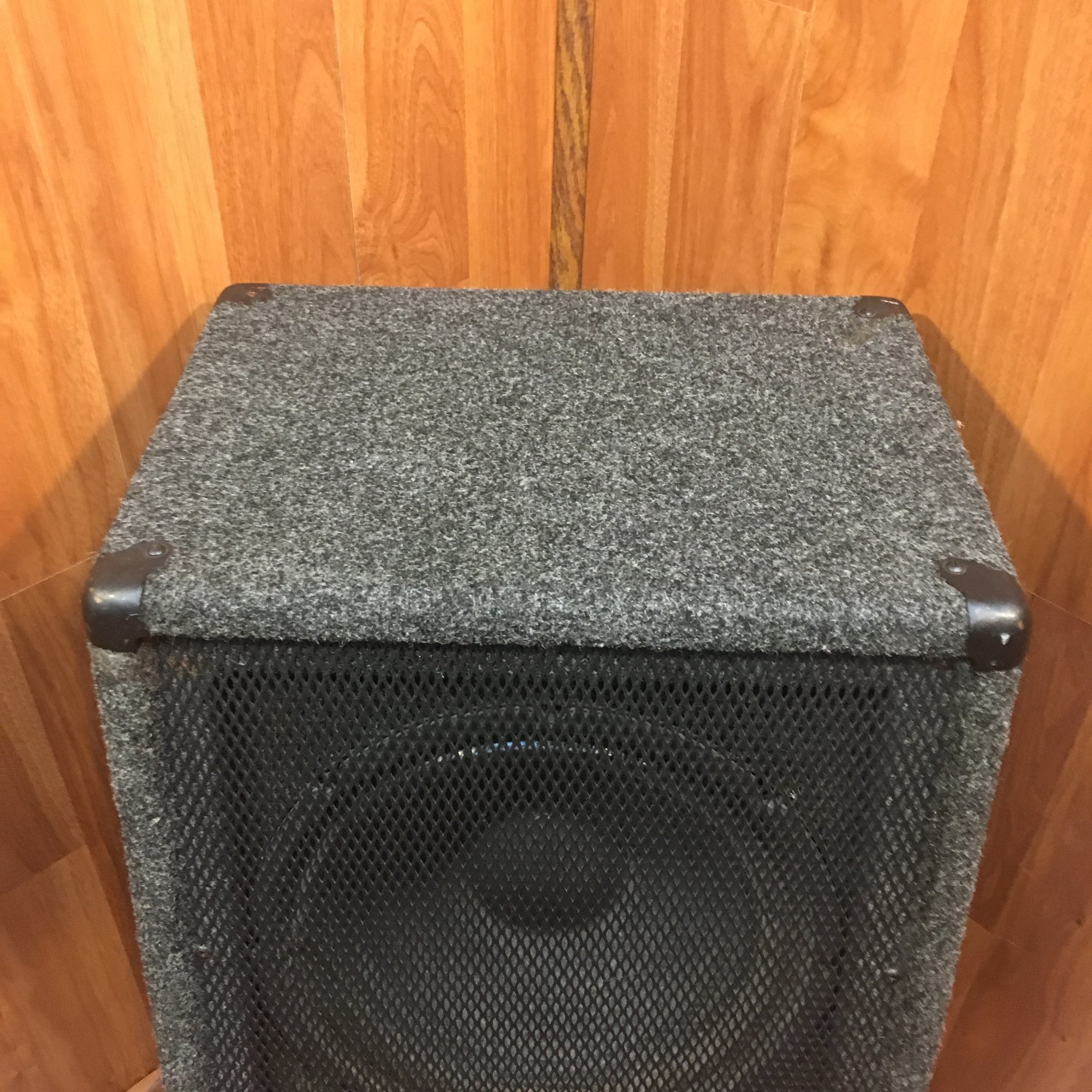 Carvin 2x12 Vertical Cab Celestion Loaded