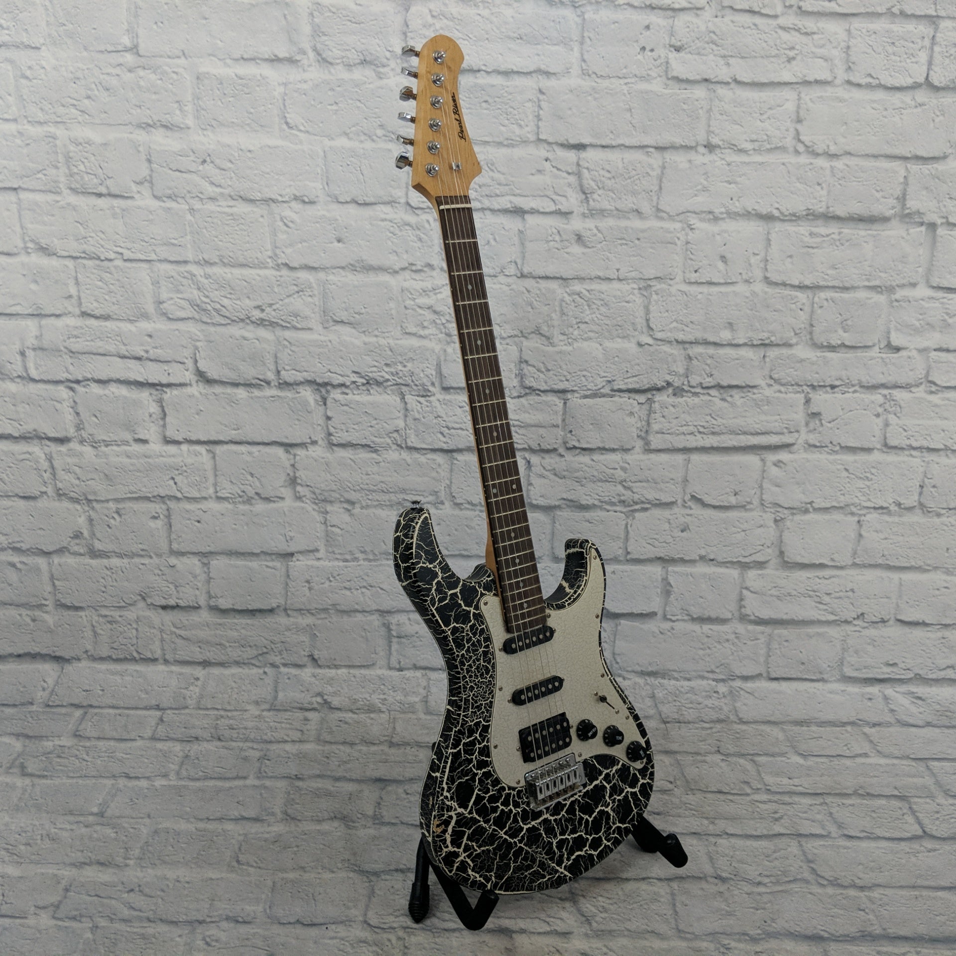 Pearl River Crackle Finish HSS Guitar