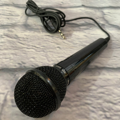 Universal MC103 Wired Dynamic Vocal Microphone