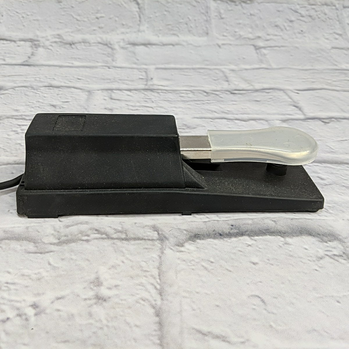 Livewire LWS250 Sustain Pedal
