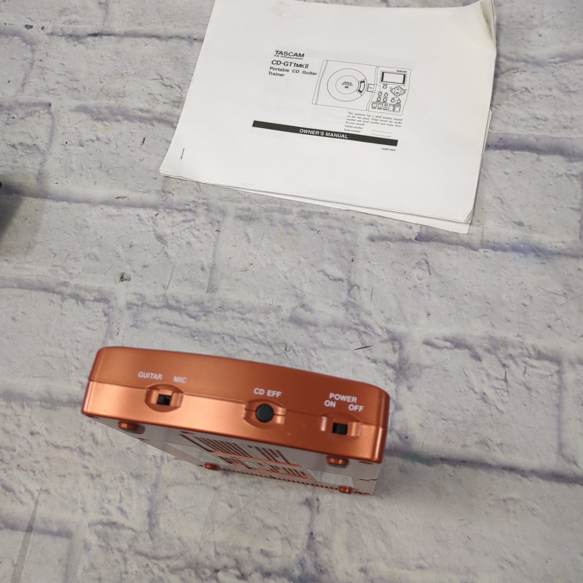 Tascam CD-GT1mkII Guitar CD Trainer