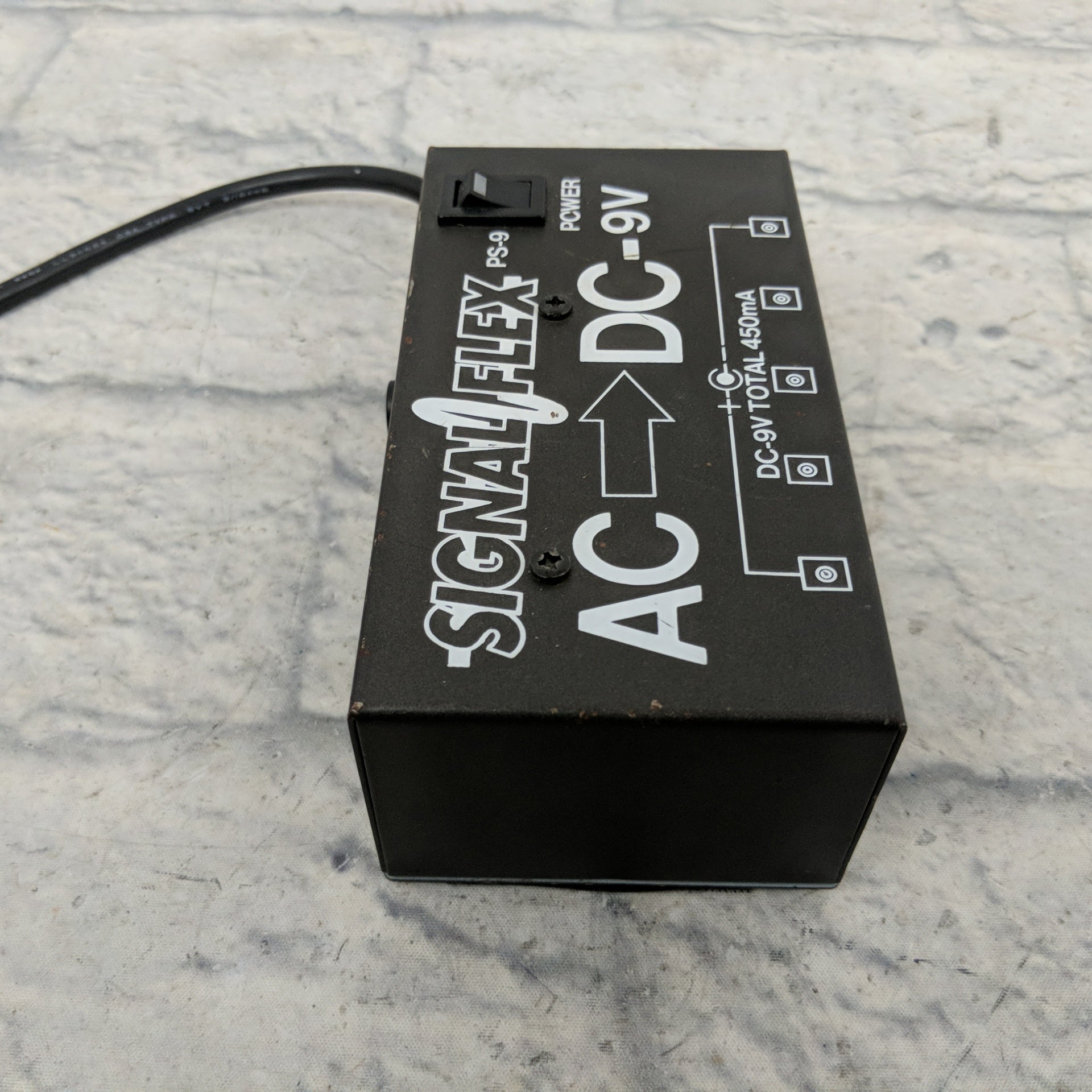 Signalflex PS-9 9v Power Supply