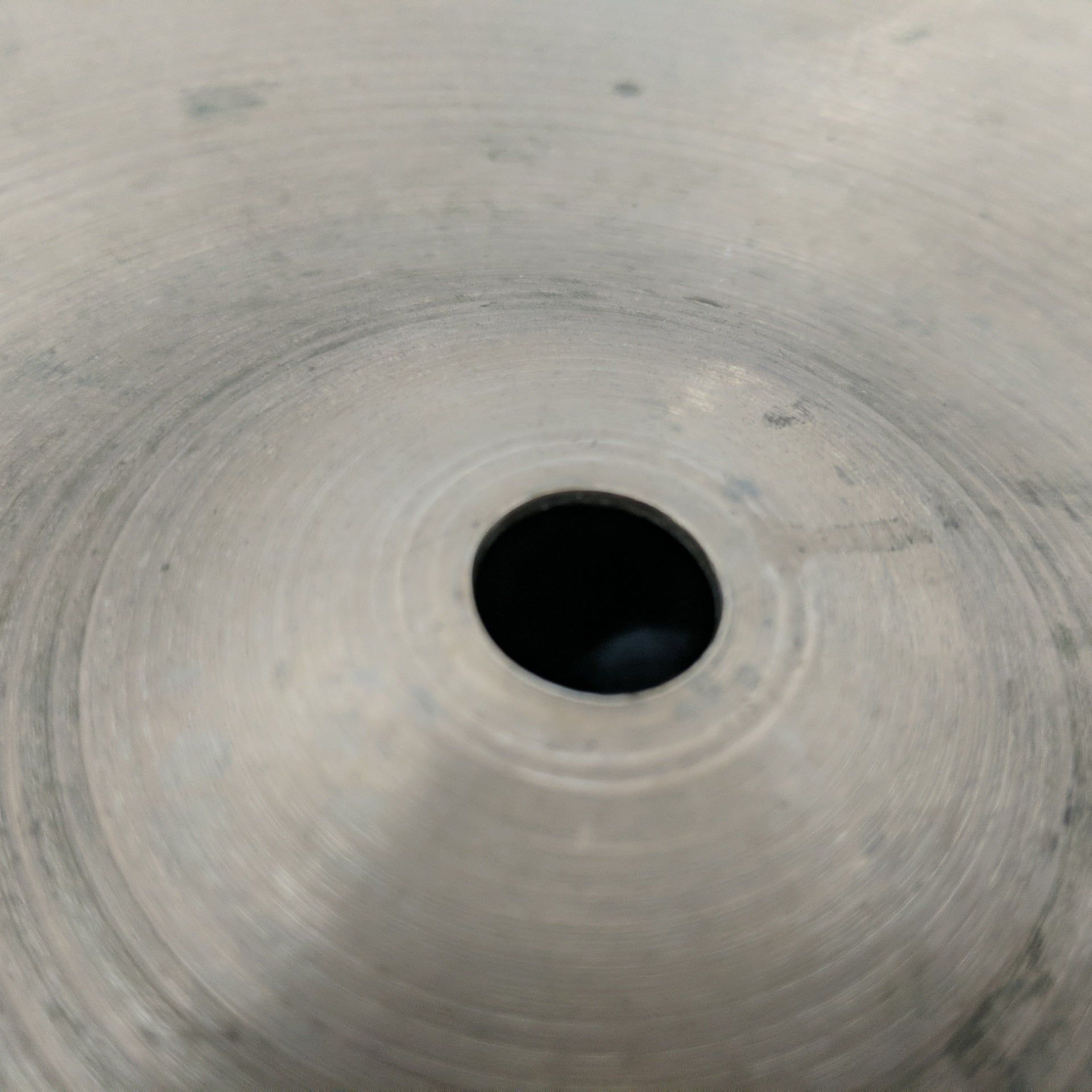 Zildjian Medium Crash 16" (Cracked)