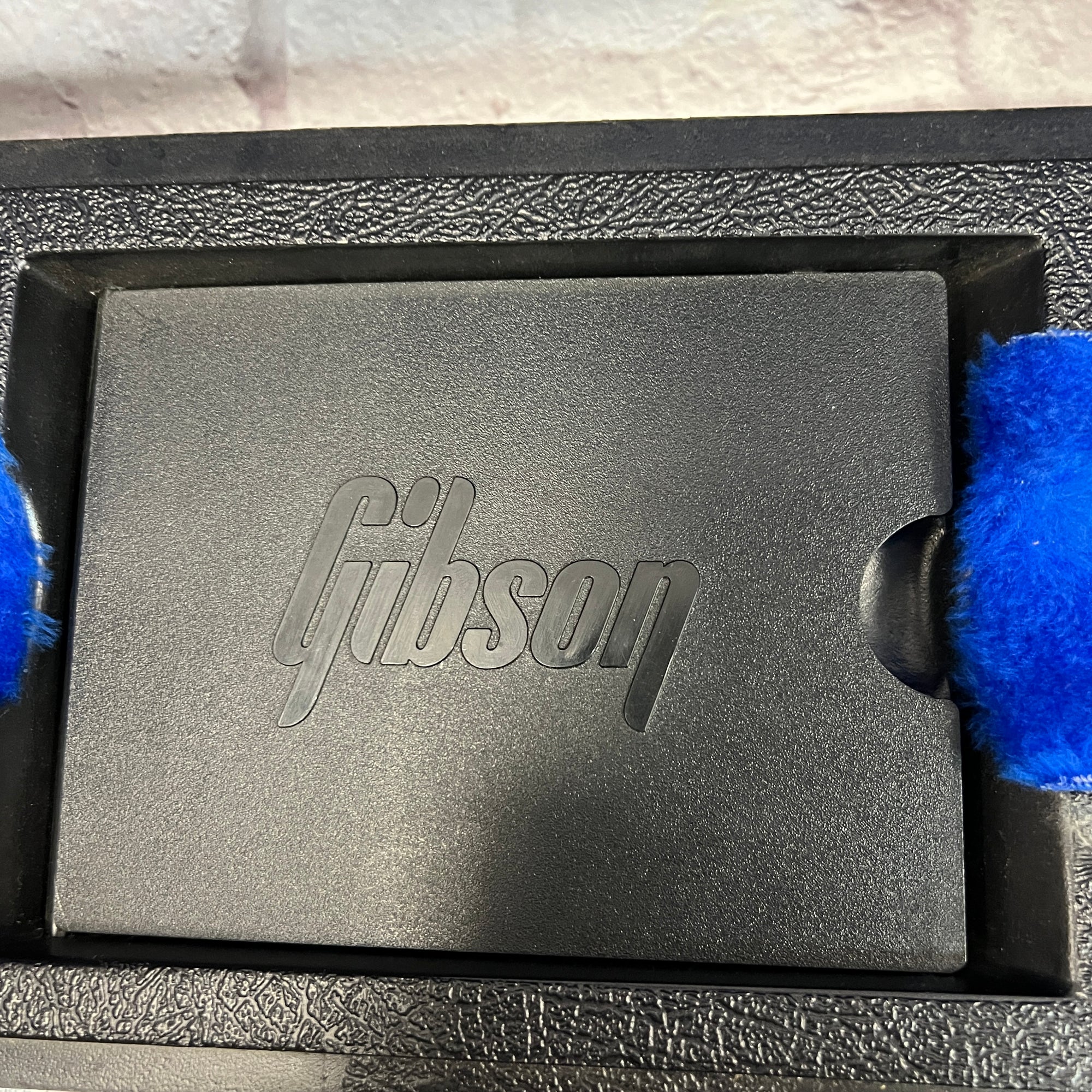 Gibson Vintage Chainsaw Guitar Case Late 1970s Evolution Music