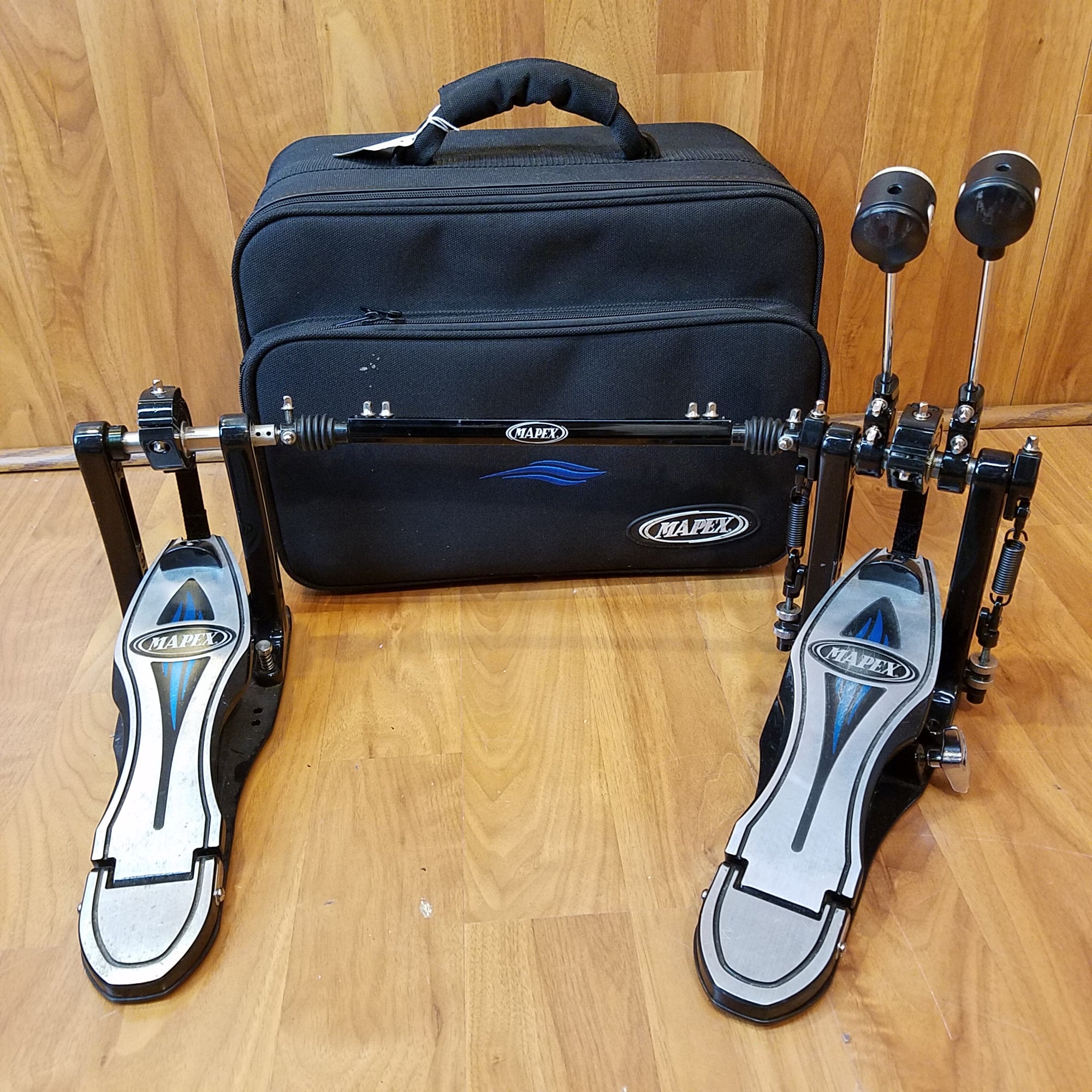 double pedal case Mapex Falcon Double Kick Pedal W/case And Accessories