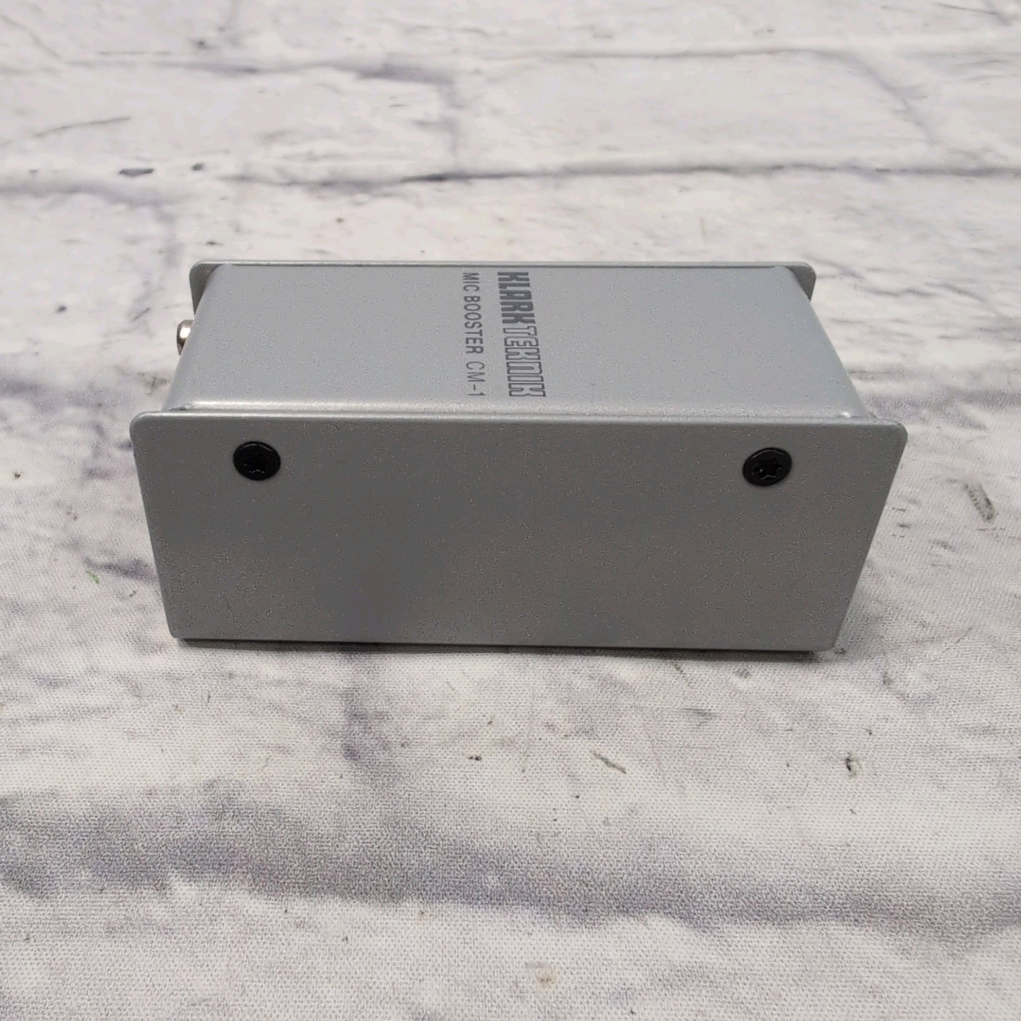 Klark-Teknik CM-1 Microphone Booster