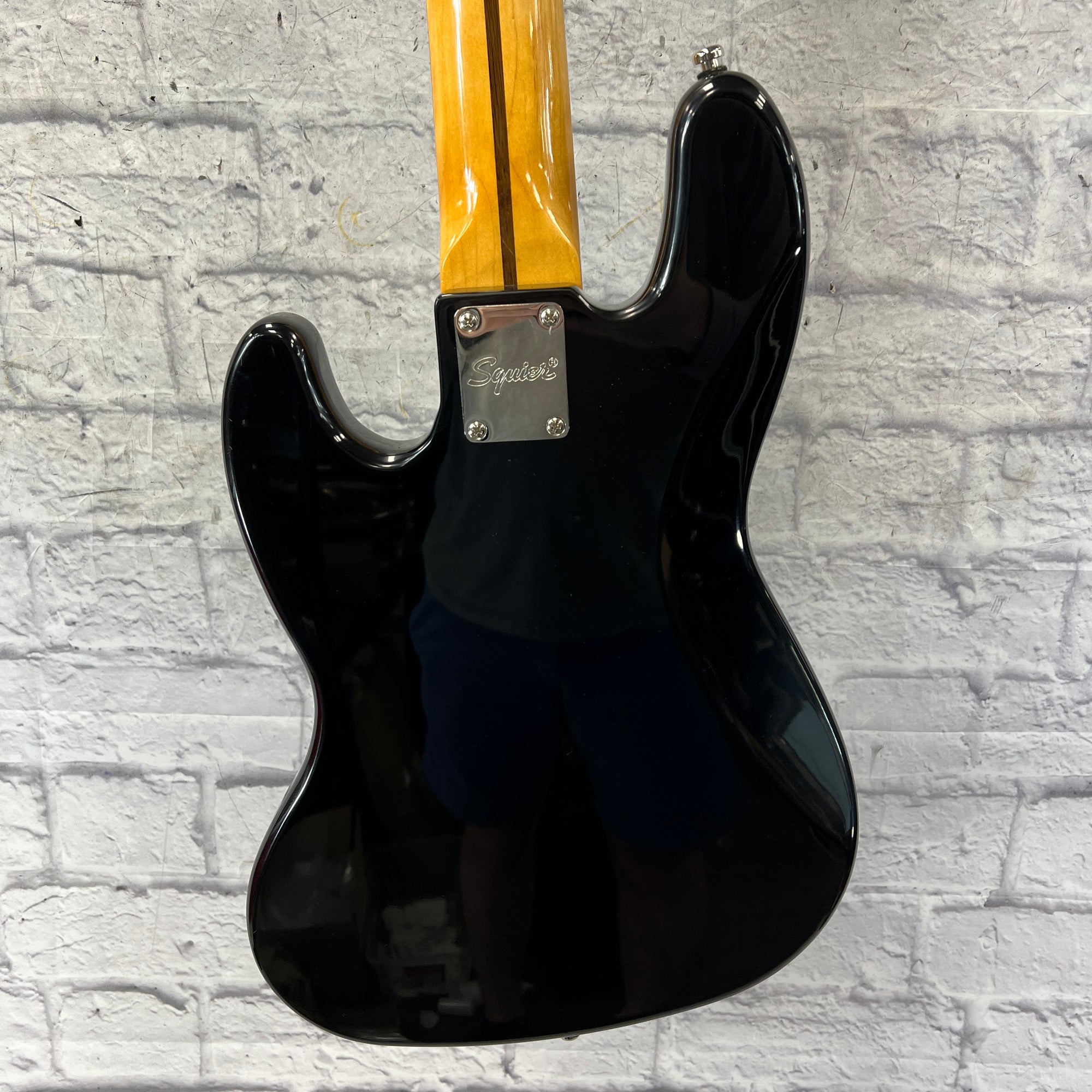 Squier Classic Vibe 70s Jazz Bass V 5 String - Evolution Music