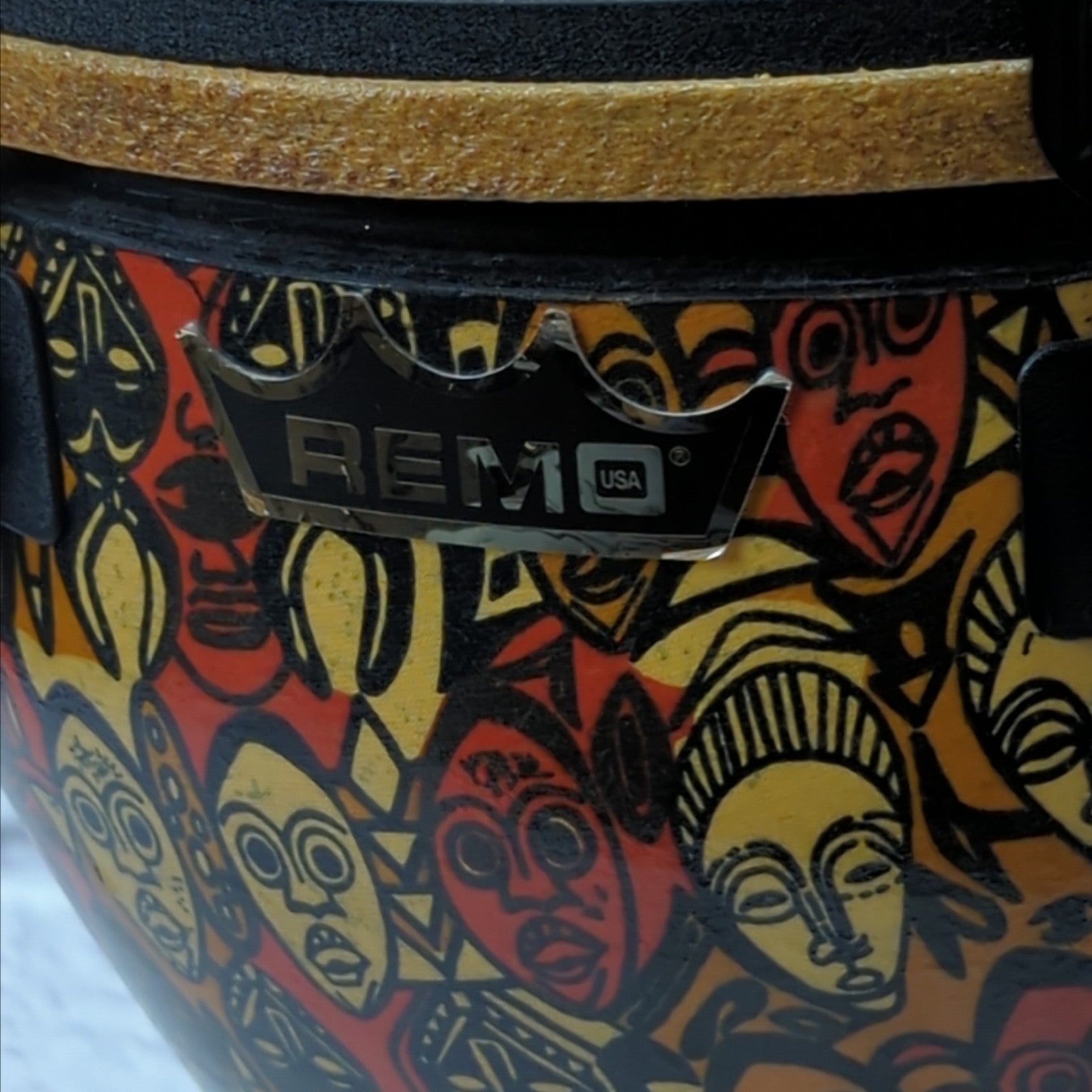 Remo Leon Mobley Signature Series Djembe w/ Kaces Gig Bag Case
