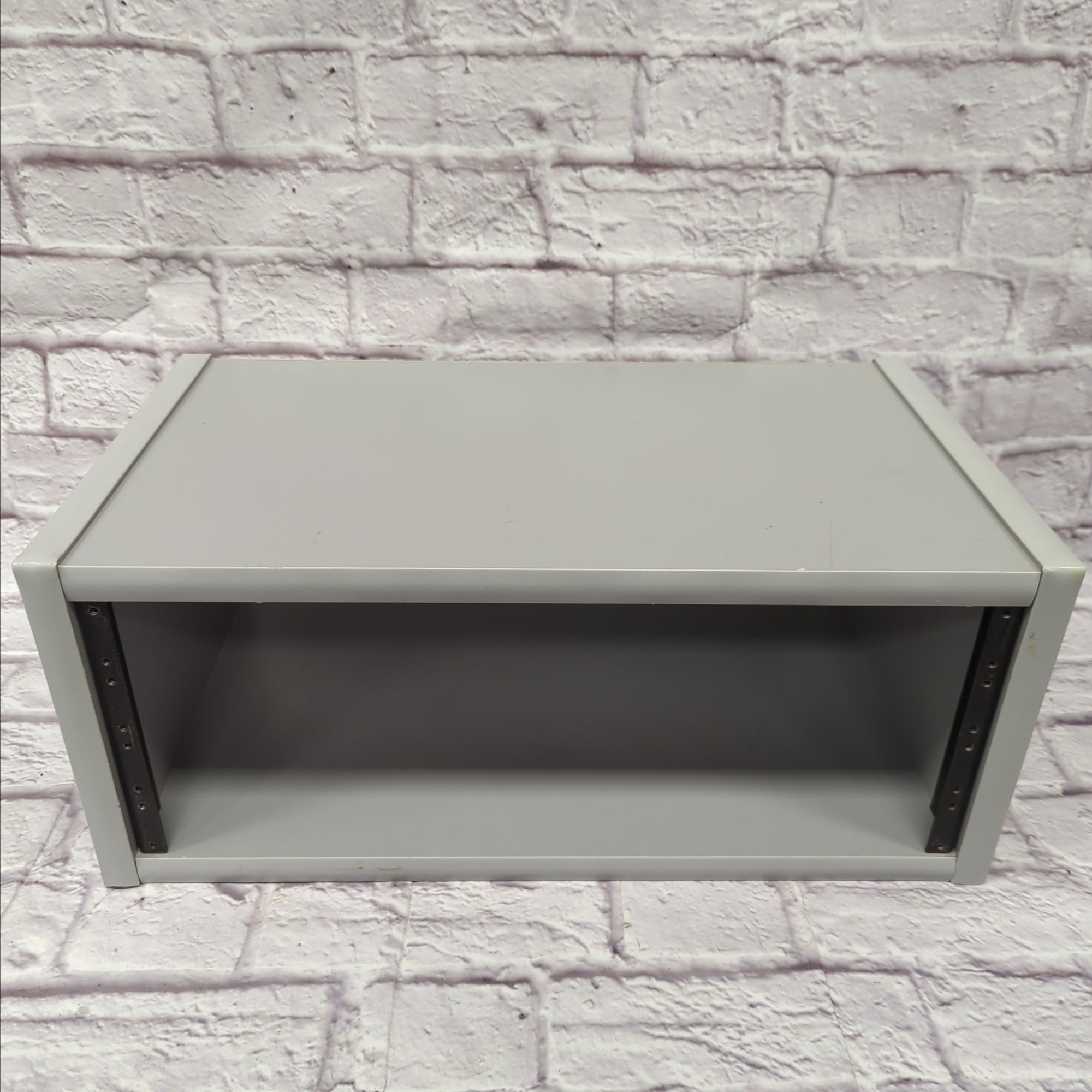 Unknown 4u Grey Wooden Rack Case