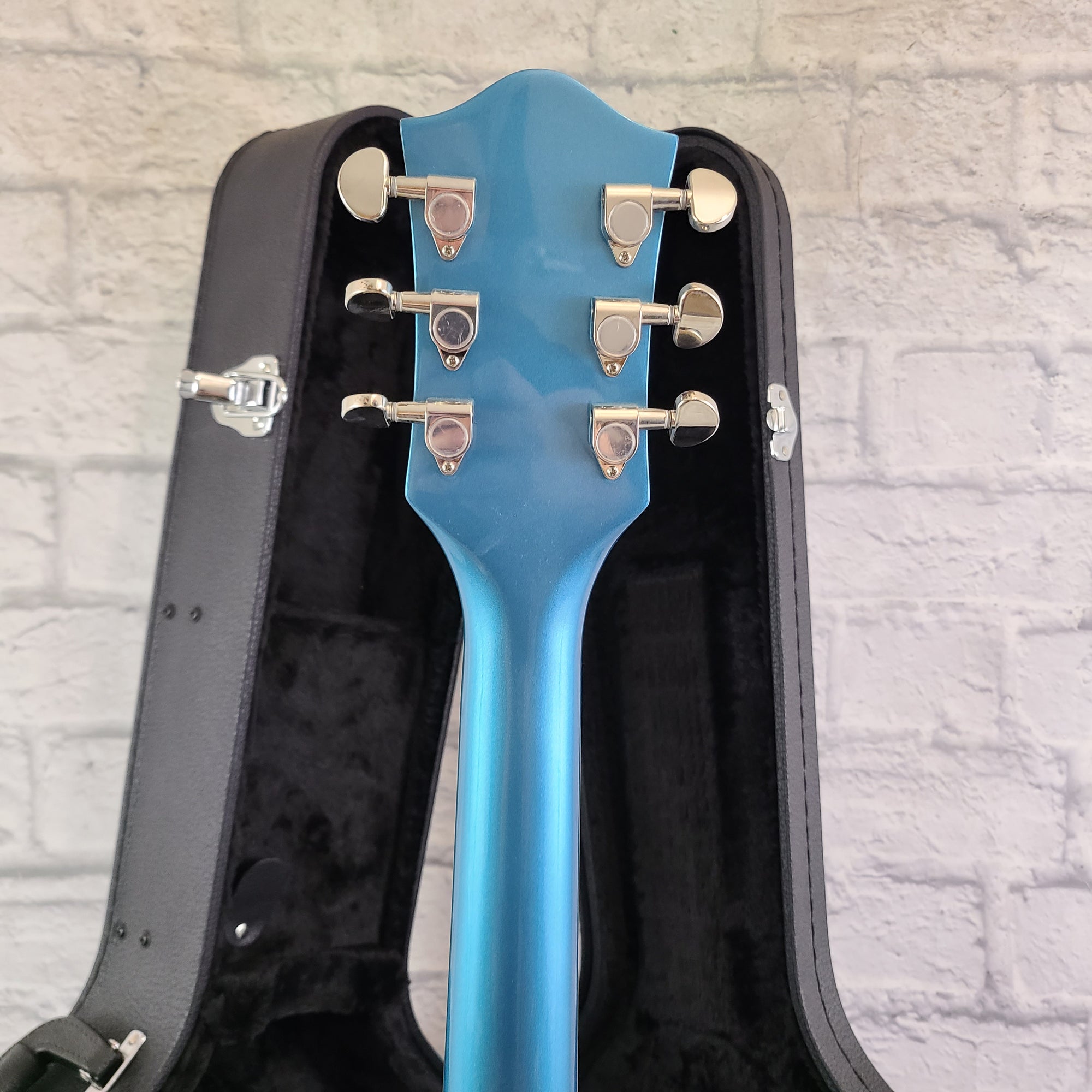 Gretsch G2622T Streamliner Center Block with Bigsby, BT-2S Pickups w/ case