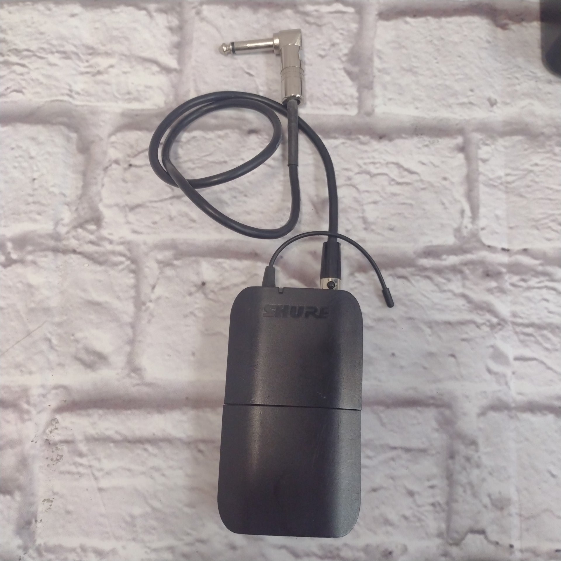 Shure BLX Wireless Instrument Outfit 518-542mhz
