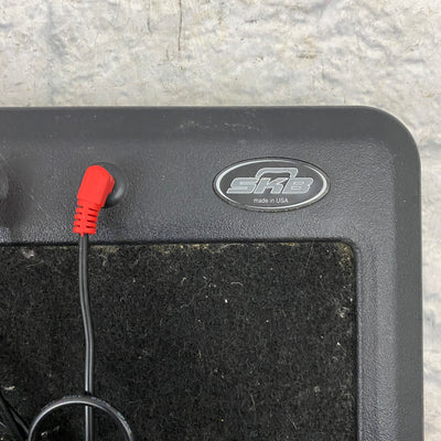 SKB PS-8 Powered Pedal Board