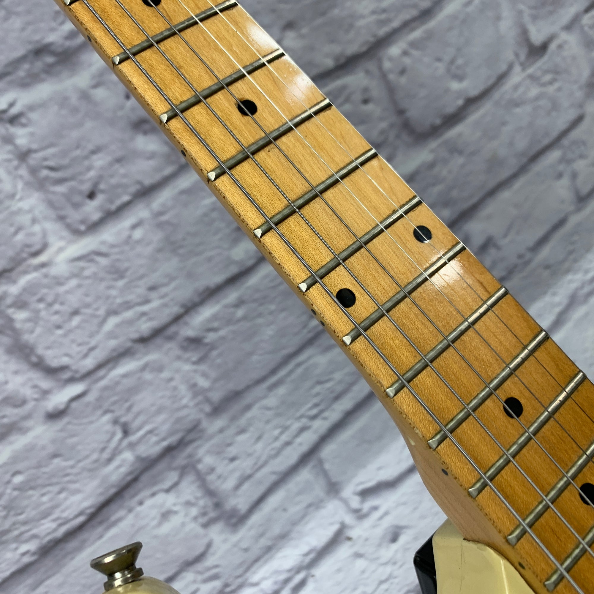 Harmony Strat-Style Electric Guitar