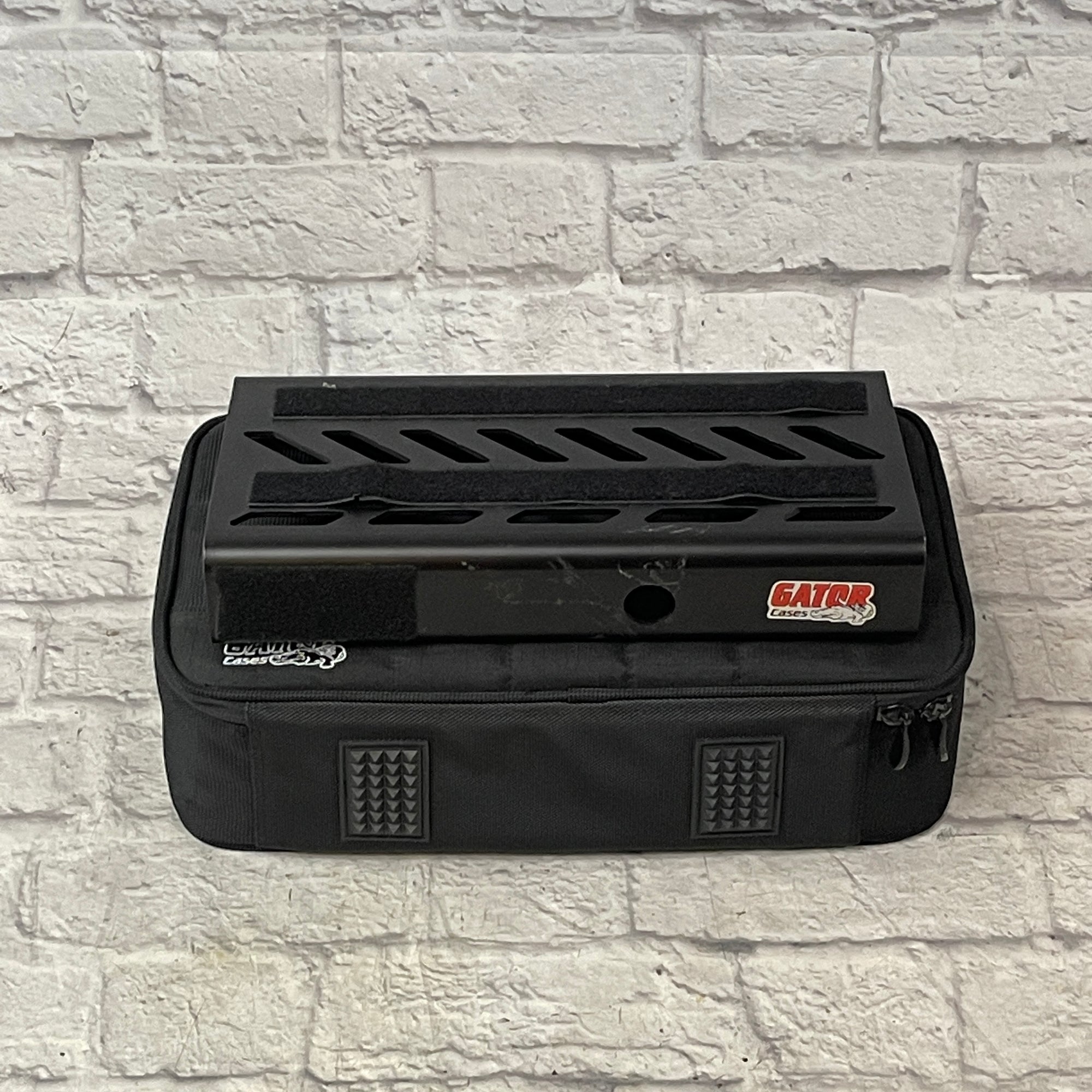 Gator Small Black Pedal Board w/ carrying case