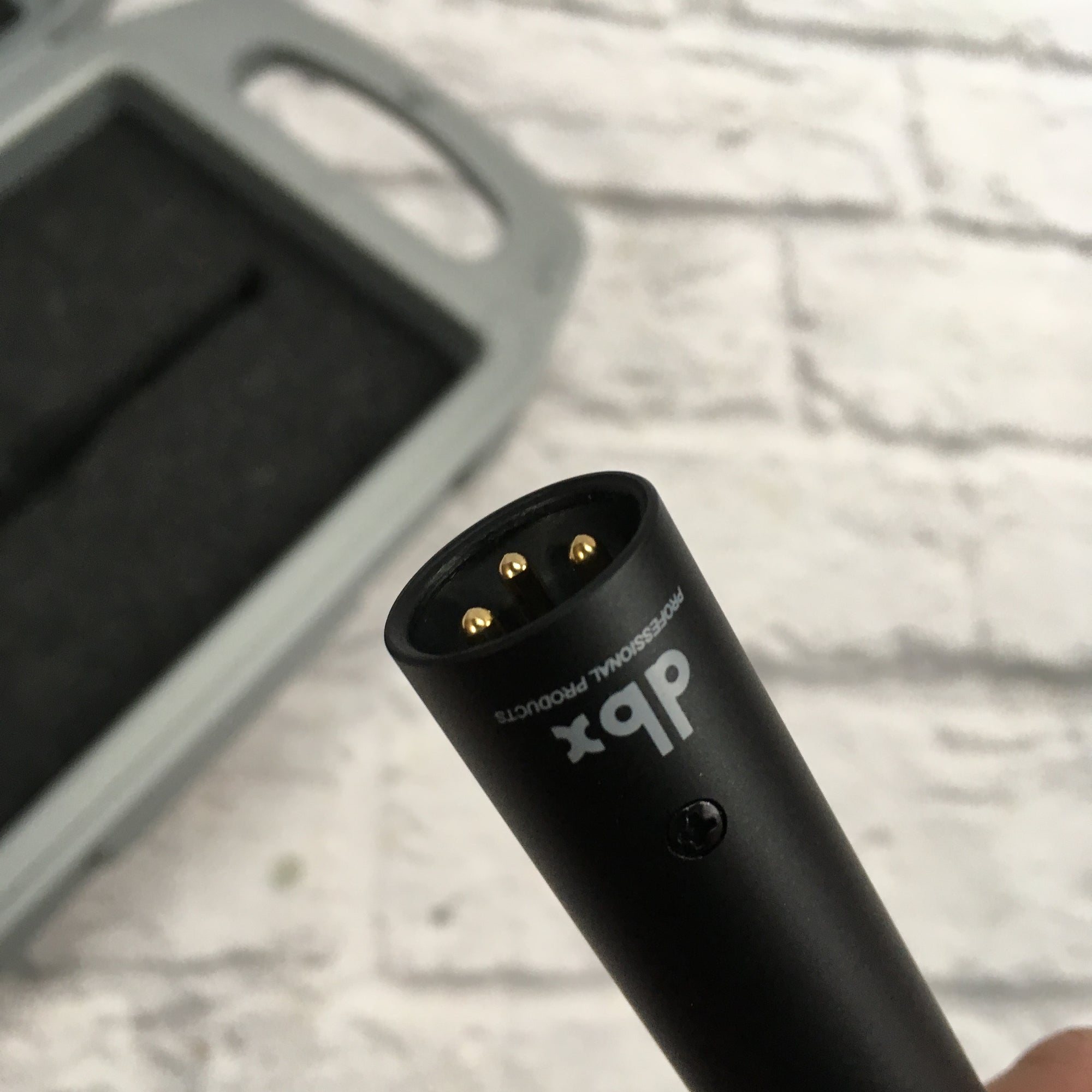 DBX RTA-M Measurement Microphone - Evolution Music