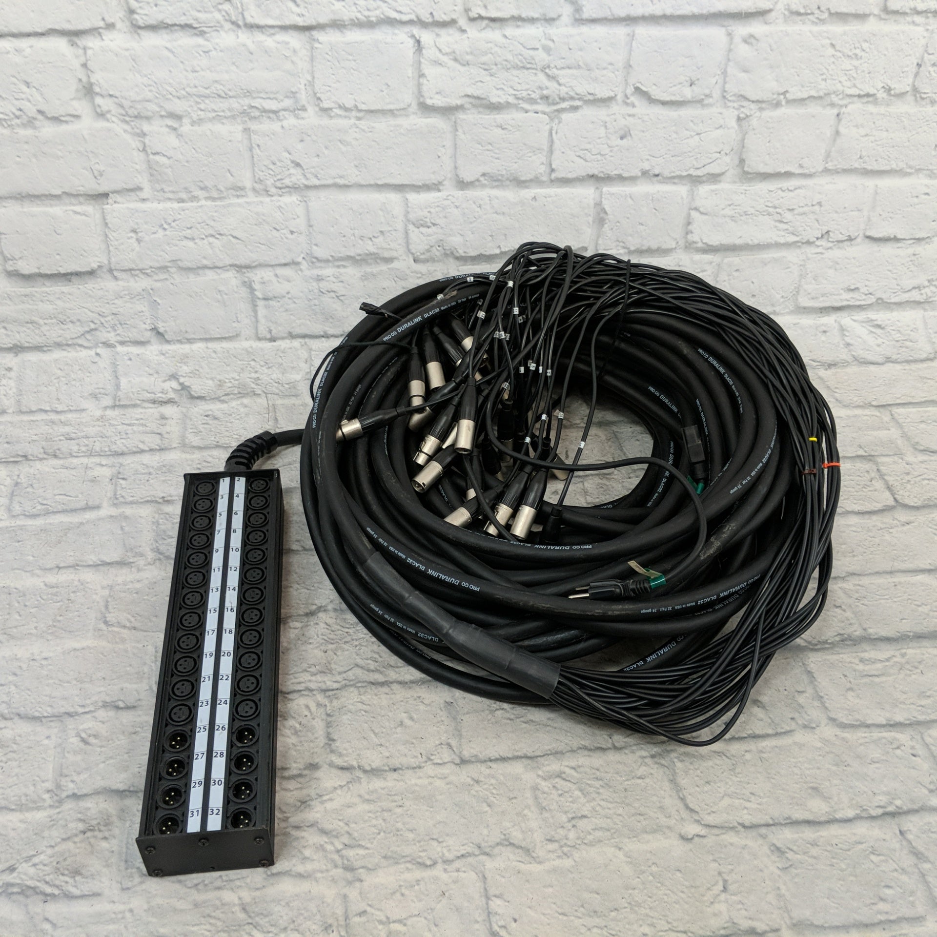ProCo SMA2408FBX-150 StageMaster 24x8 Stage Snake with XLR Returns - 150ft