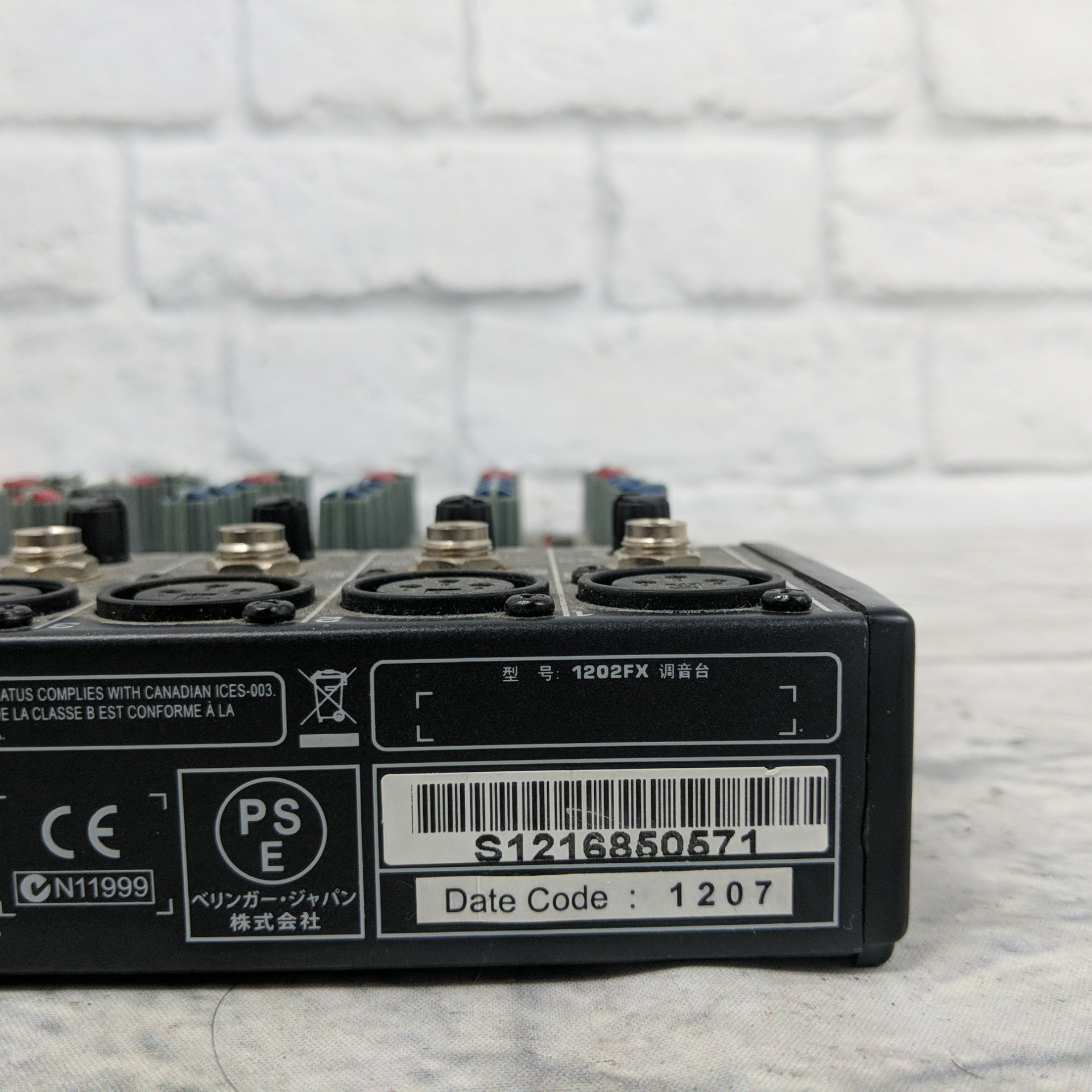 Behringer Xenyx 1202FX