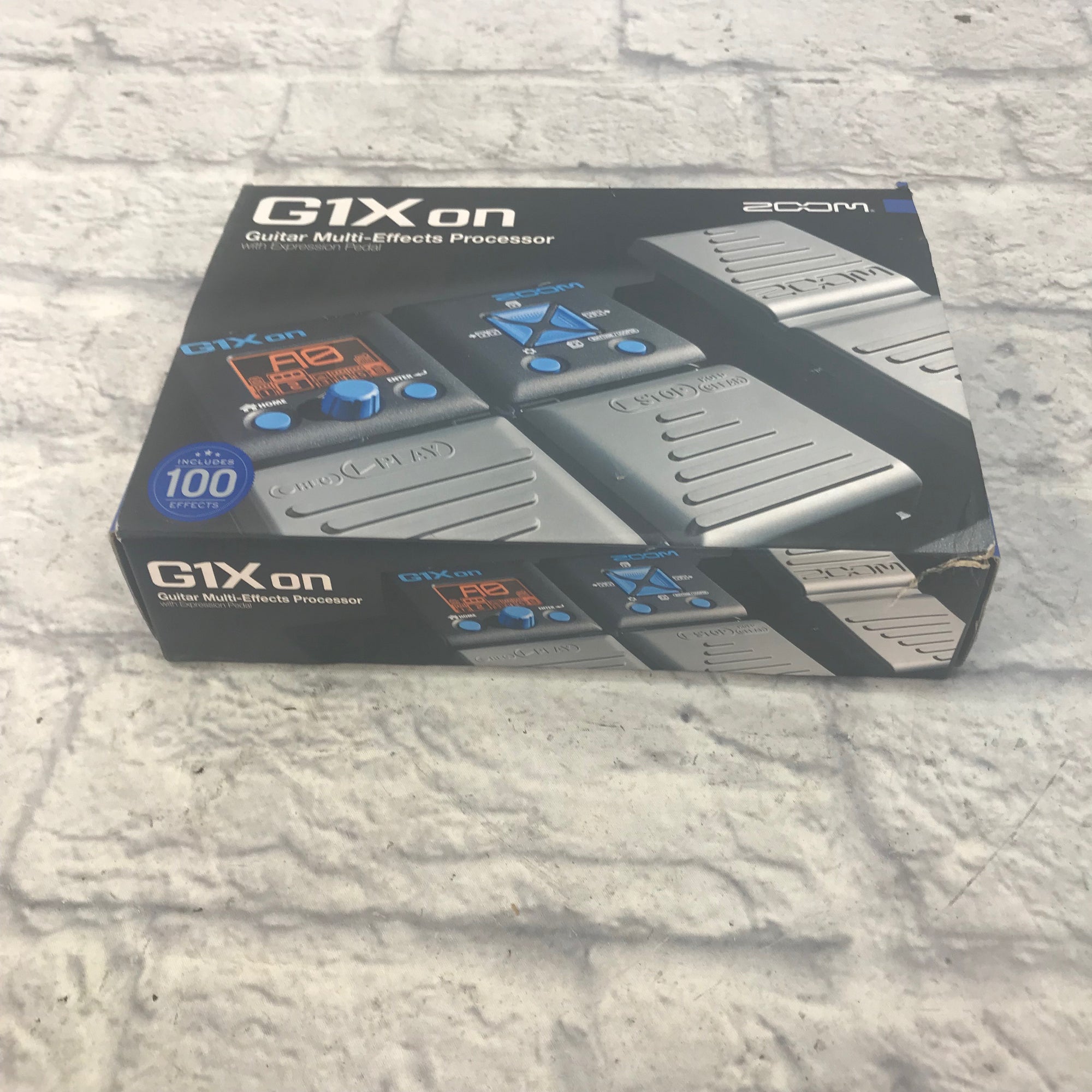 Zoom G1Xon Multi Effect Guitar Processor with Original Box
