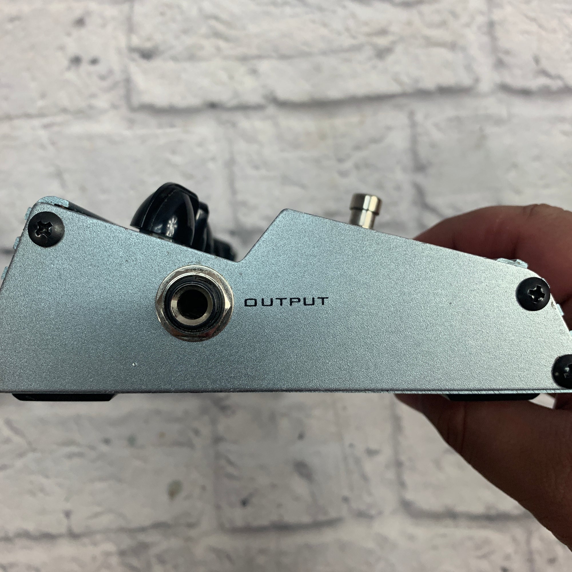 Rocktron Silver Dragon Distortion Pedal w/ Power Supply