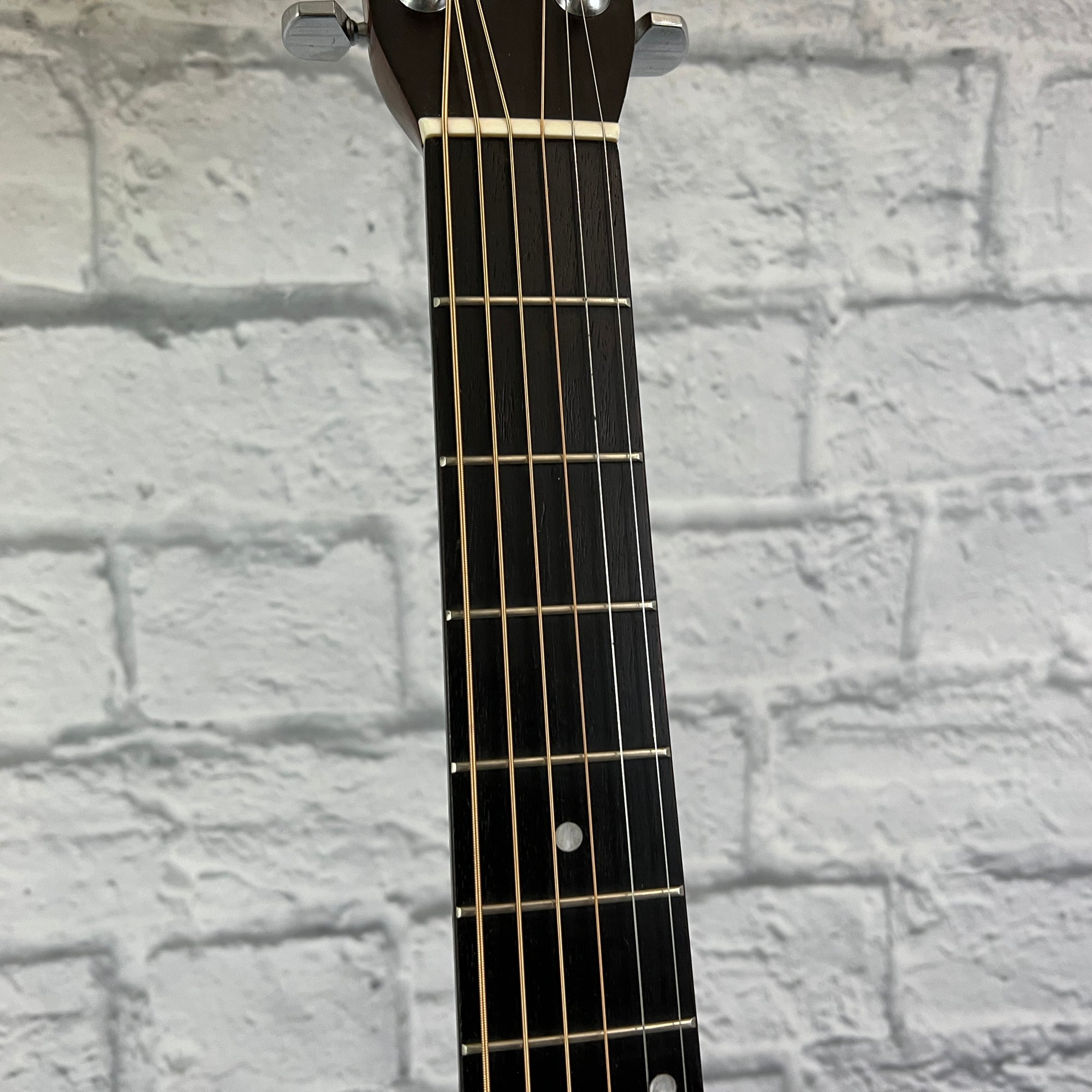 Vintage MIK Lotus L-107 Acoustic Guitar w/ Chipboard Case