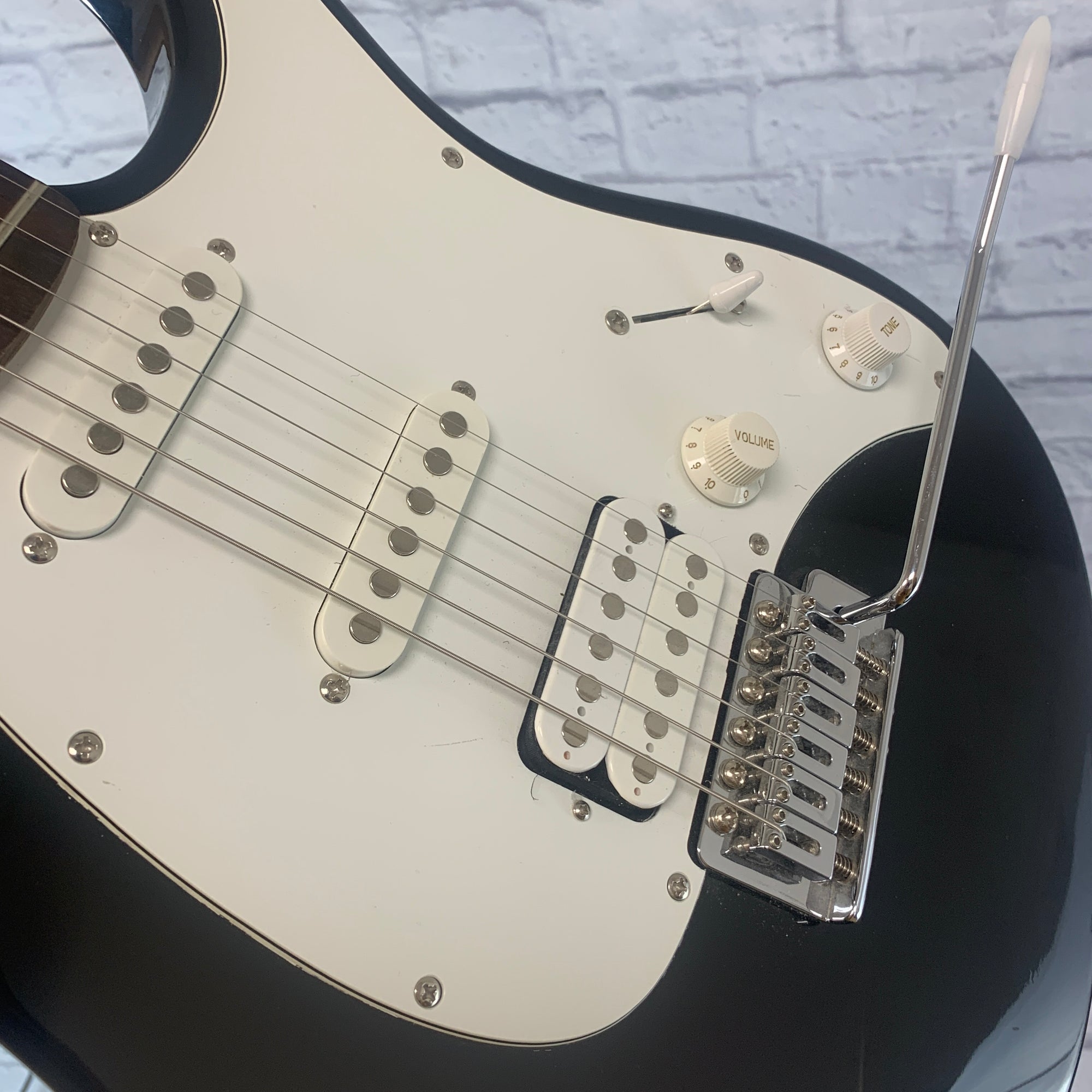 Peavey Raptor EXP Electric Guitar Black