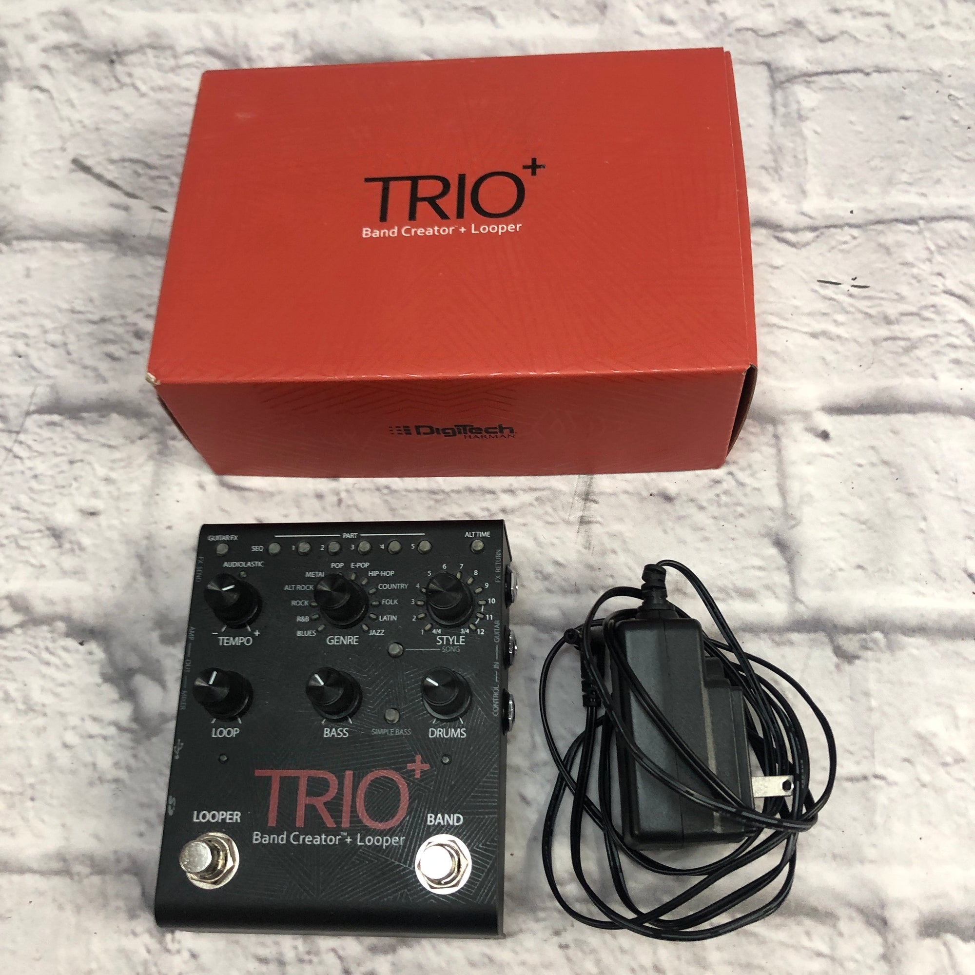 digitech trio pedal Digitech Trio Plus Band Creator + Looper Pedal
