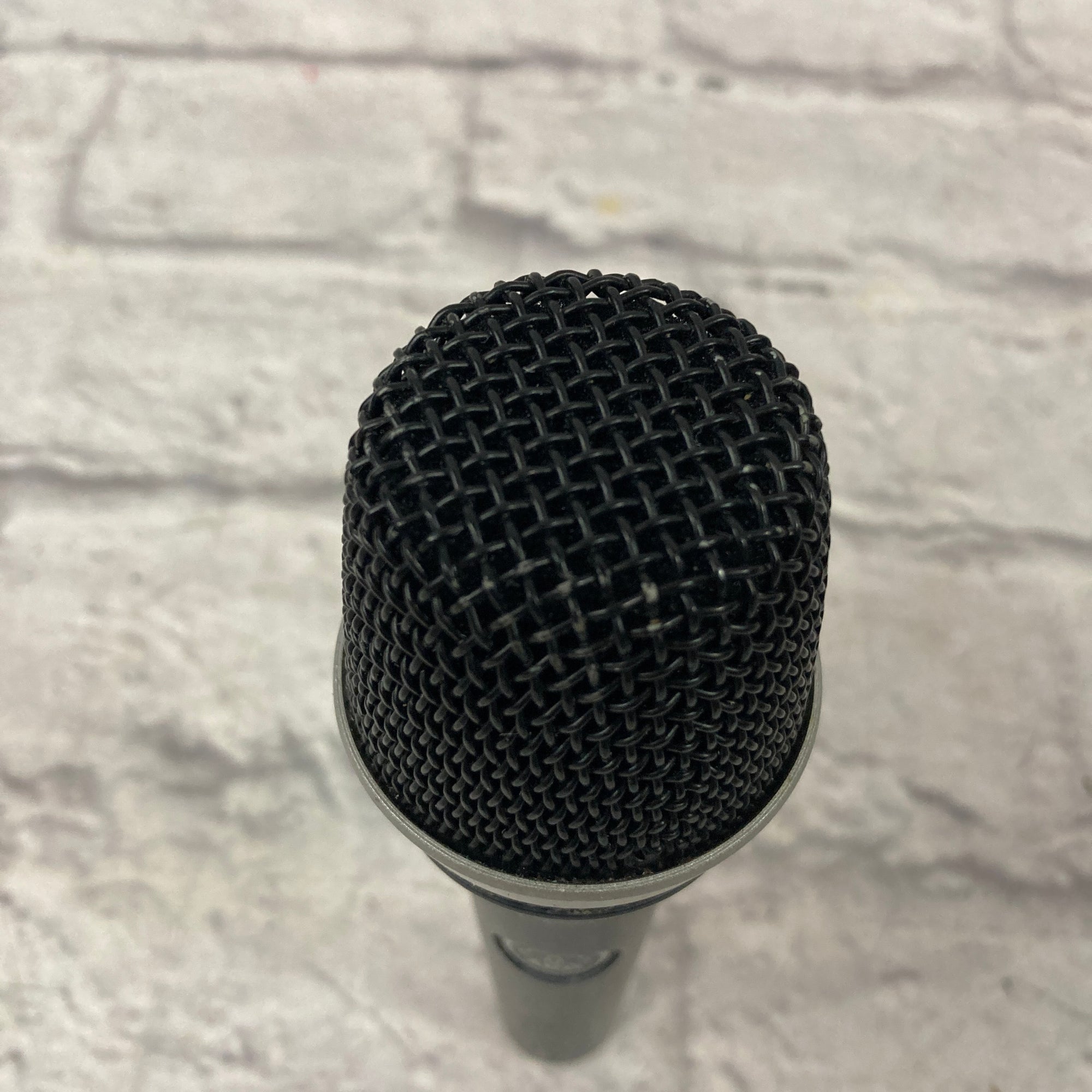 AKG D5 Dynamic Microphone
