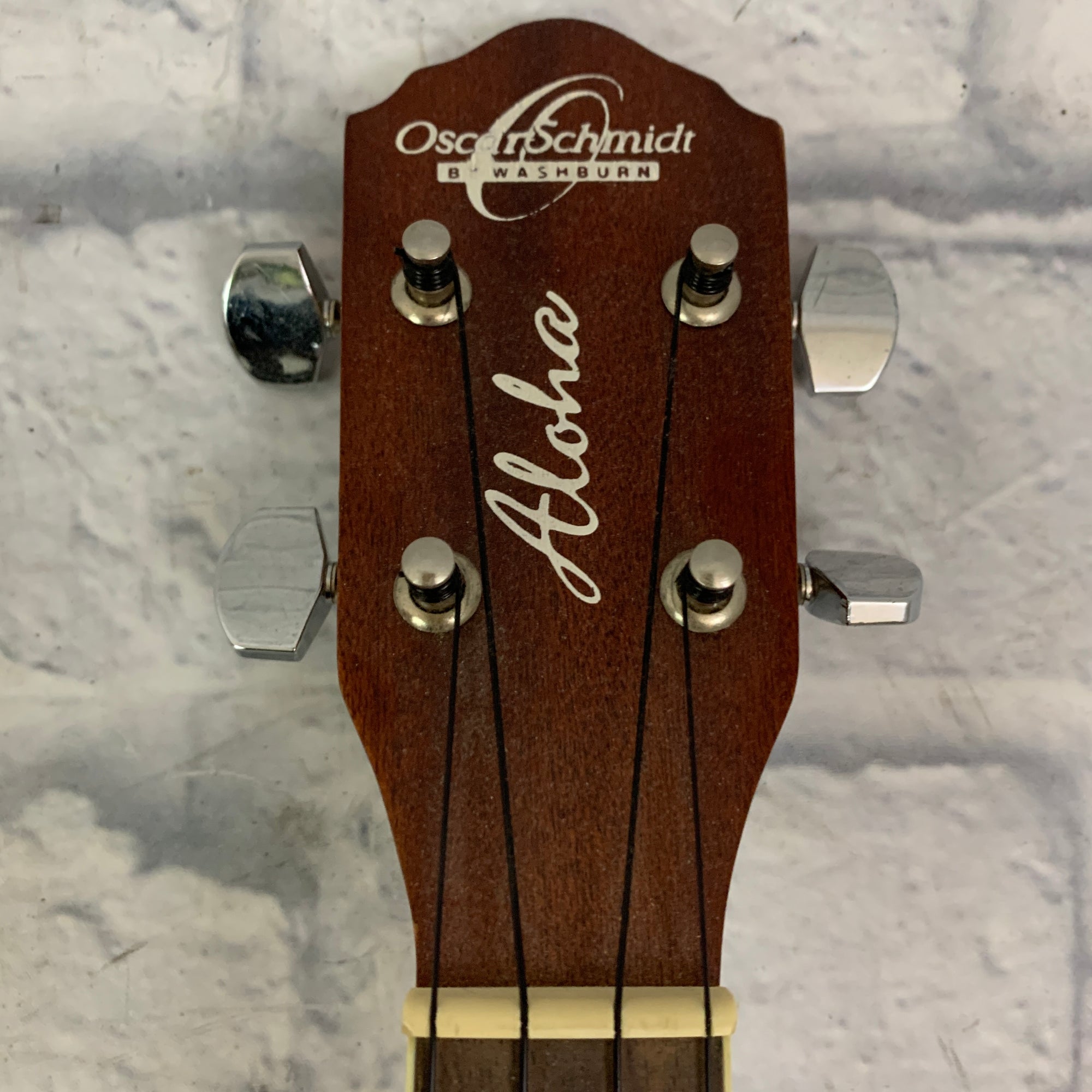 Oscar Schmidt OU-2 Ukulele