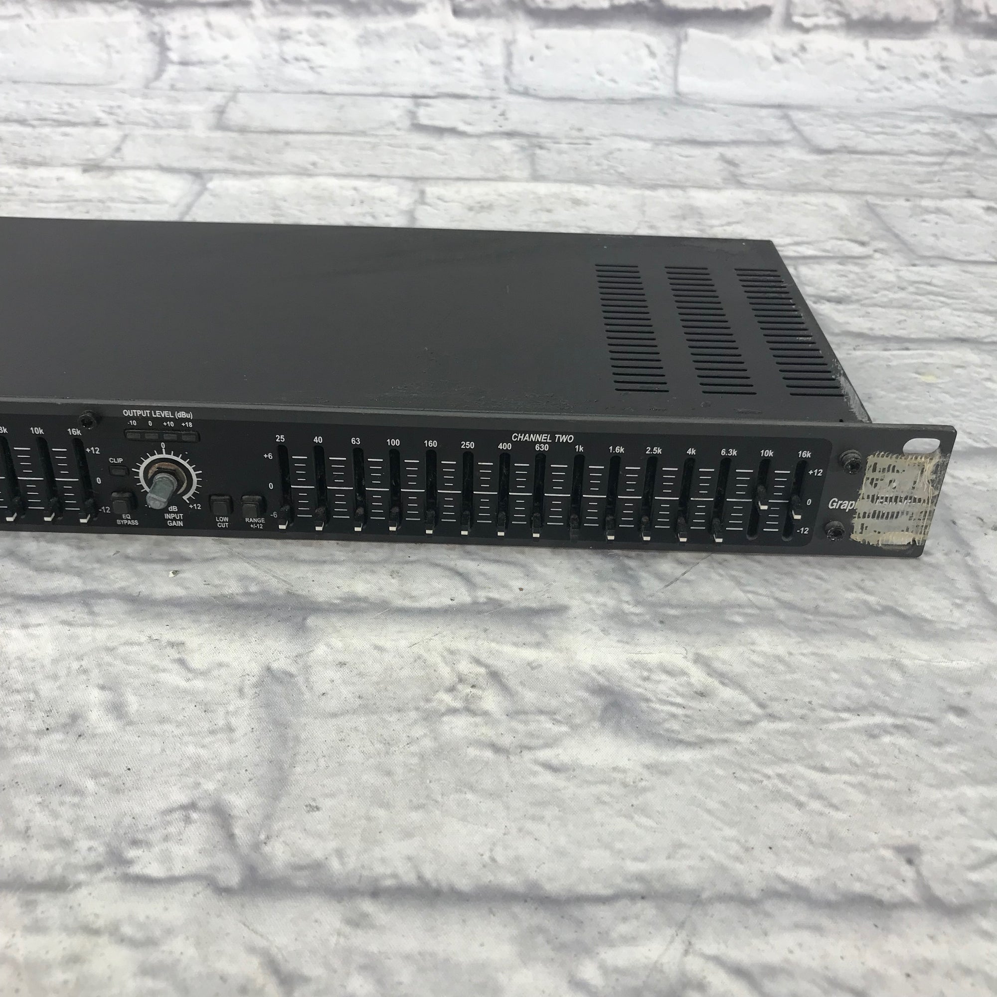 DBX 215 Dual 15-Band Graphic Equalizer