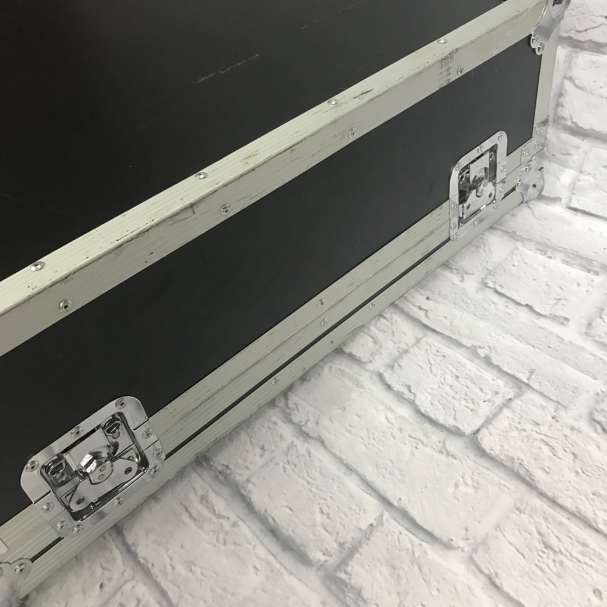 Presonus StudioLive 24.4.2 AI Console w/ Flight Case