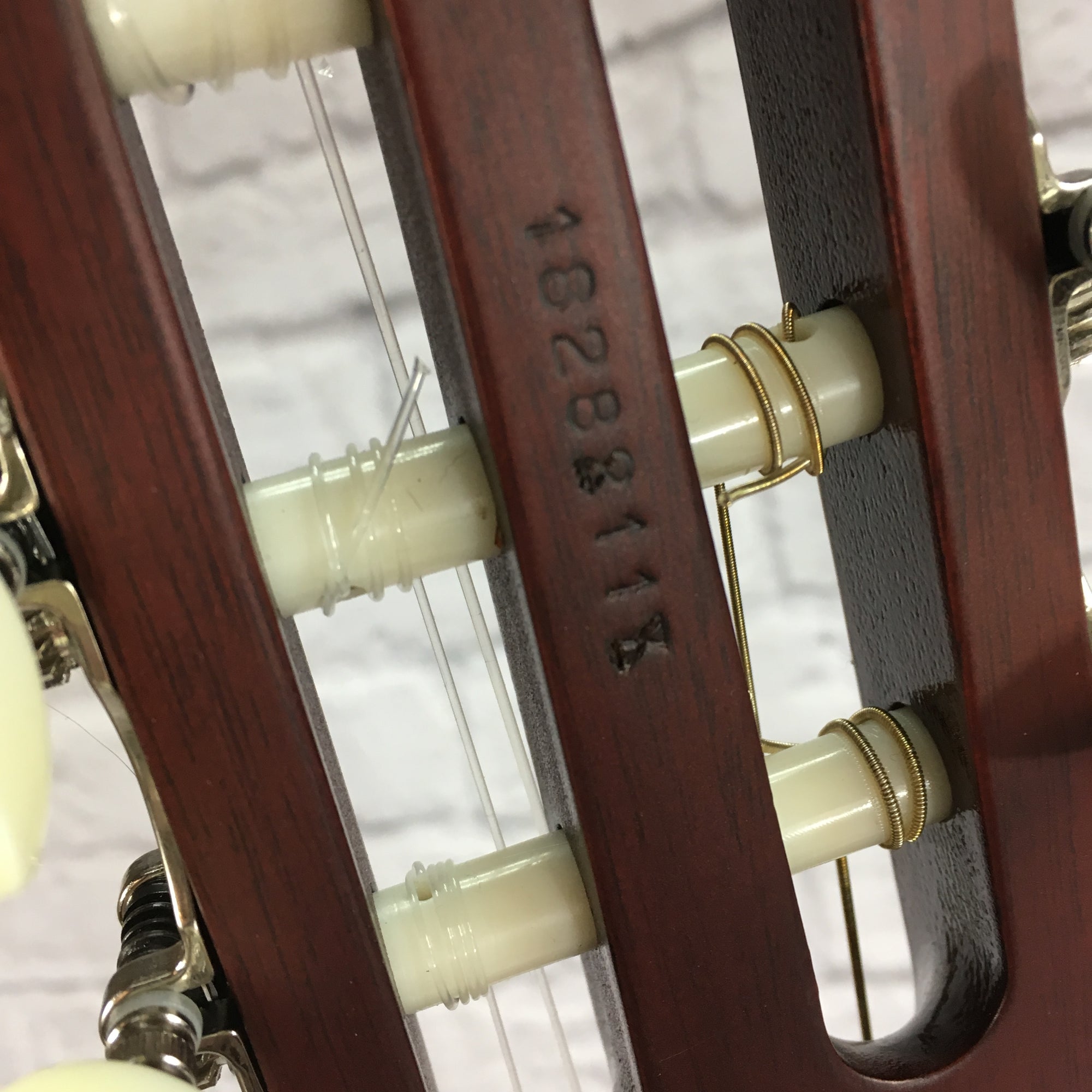 Godin Multiac ACS Slim SA Acoustic Electric Nylon String Solid Body Guitar