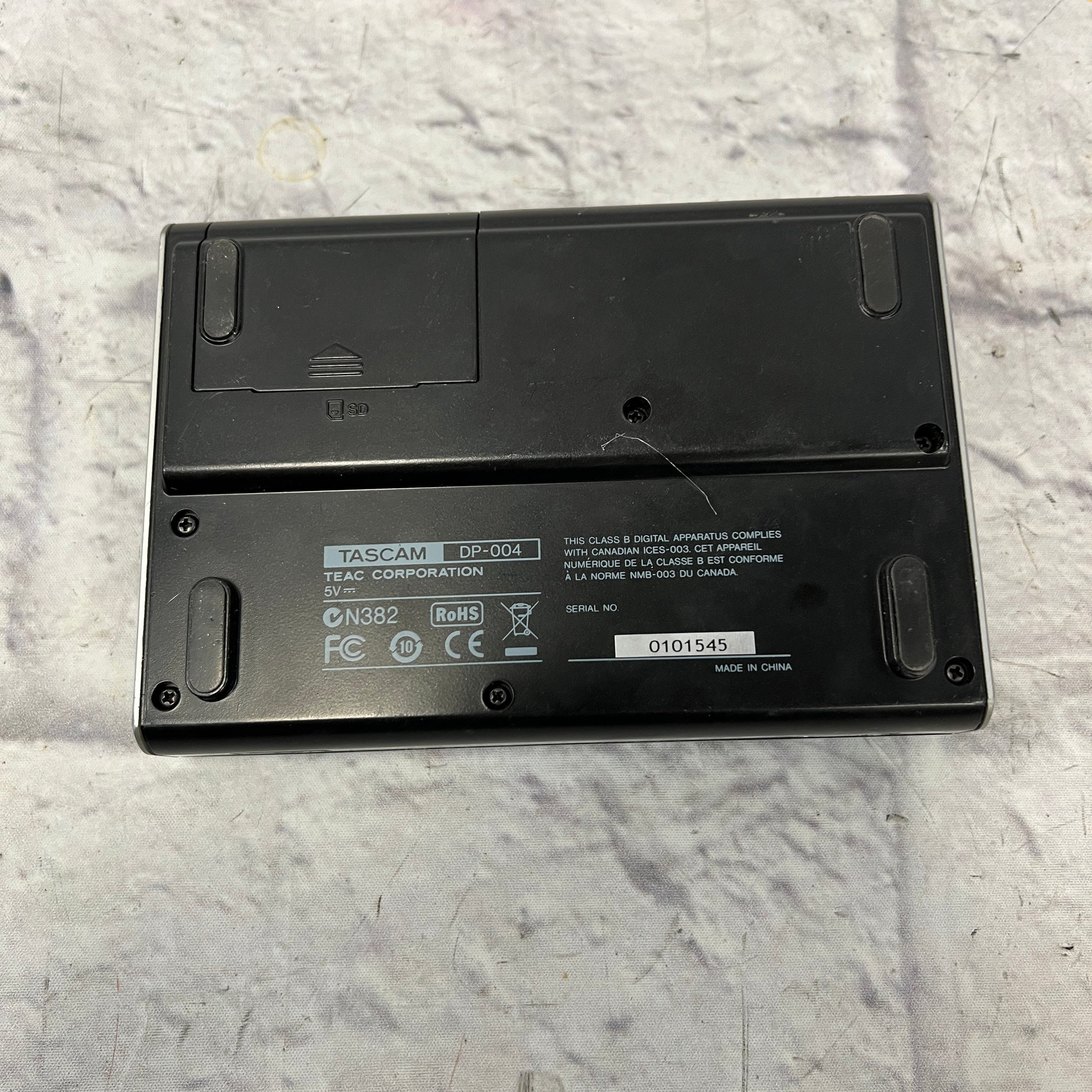 Tascam DP-004 Pocketstudio Digital Recorder