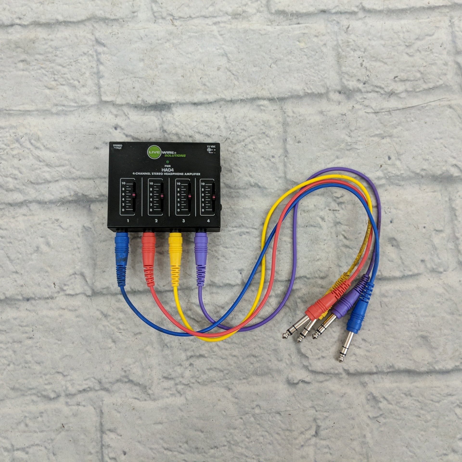 Livewire Solutions HA04 4 Channel Stereo Headphone Amplifier