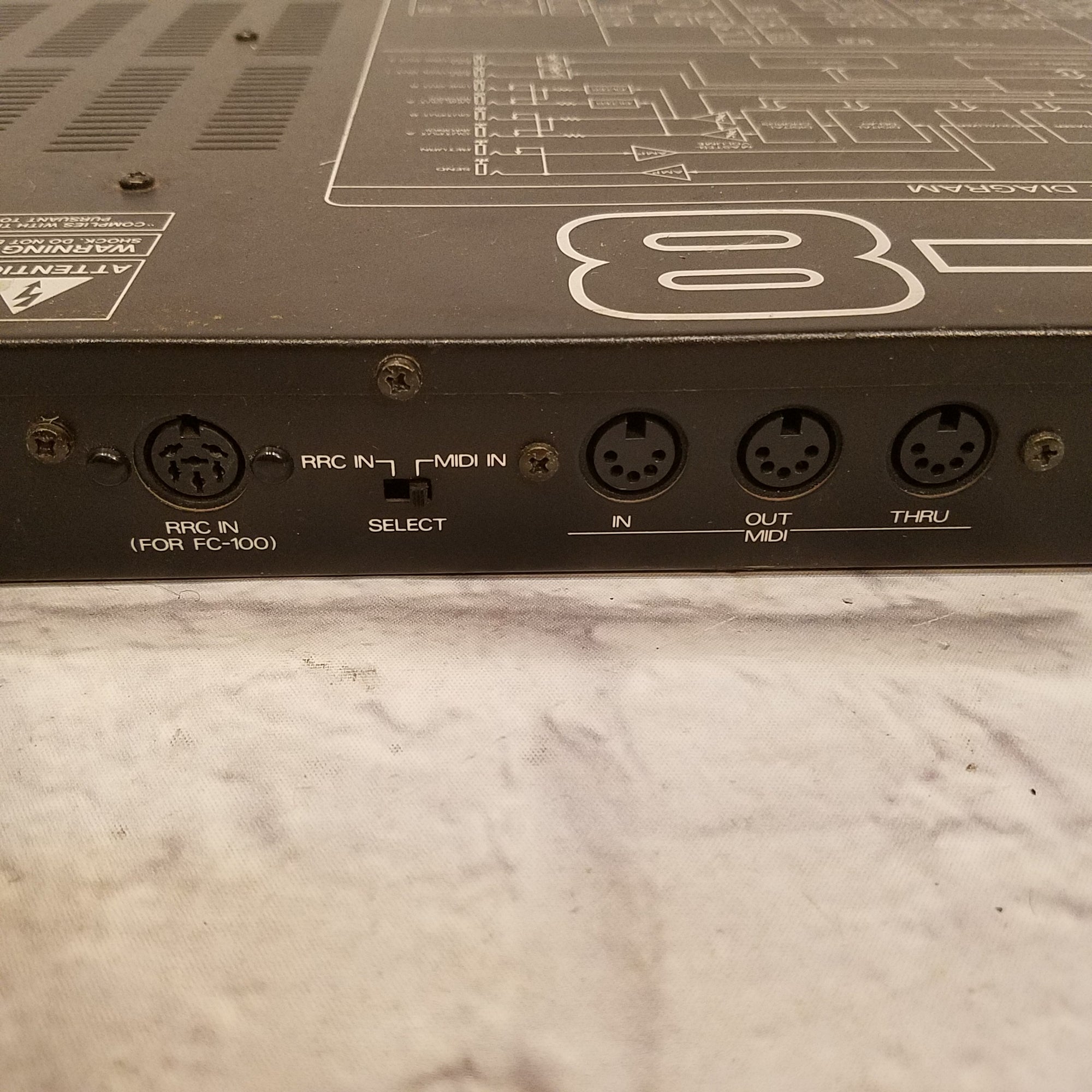 Roland GP-8 Guitar Effects Processor Rack Unit - Evolution Music