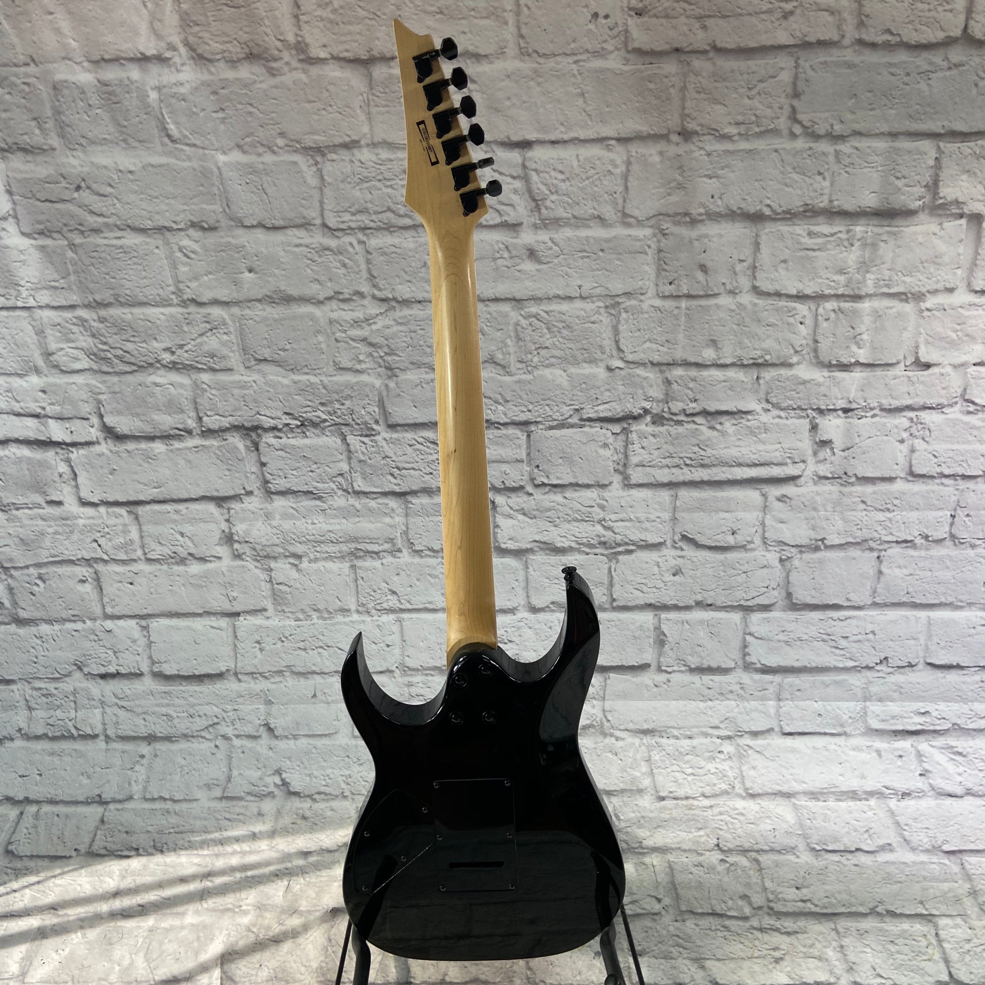 Ibanez Gio Double Cut with Duncan Bridge - Evolution Music