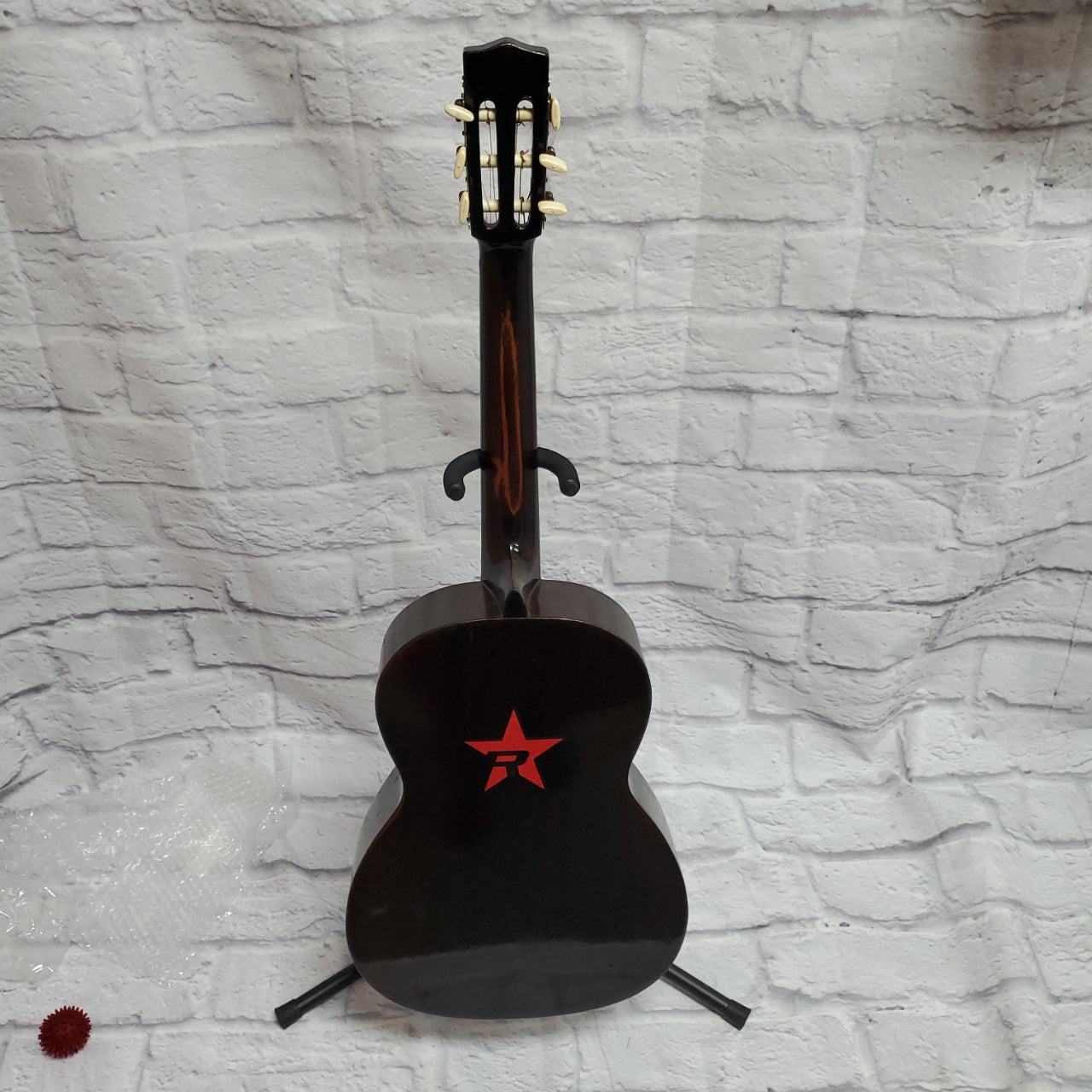 Giannini 2 Acoustic Guitar
