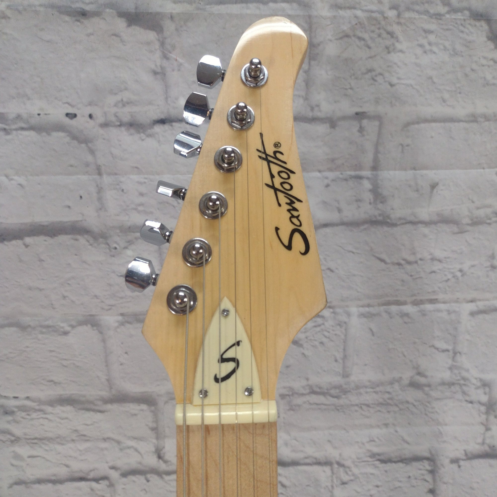 Sawtooth Strat Style Electric Guitar Sunburst