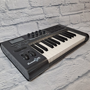 M Audio Axiom 25 midi controller
