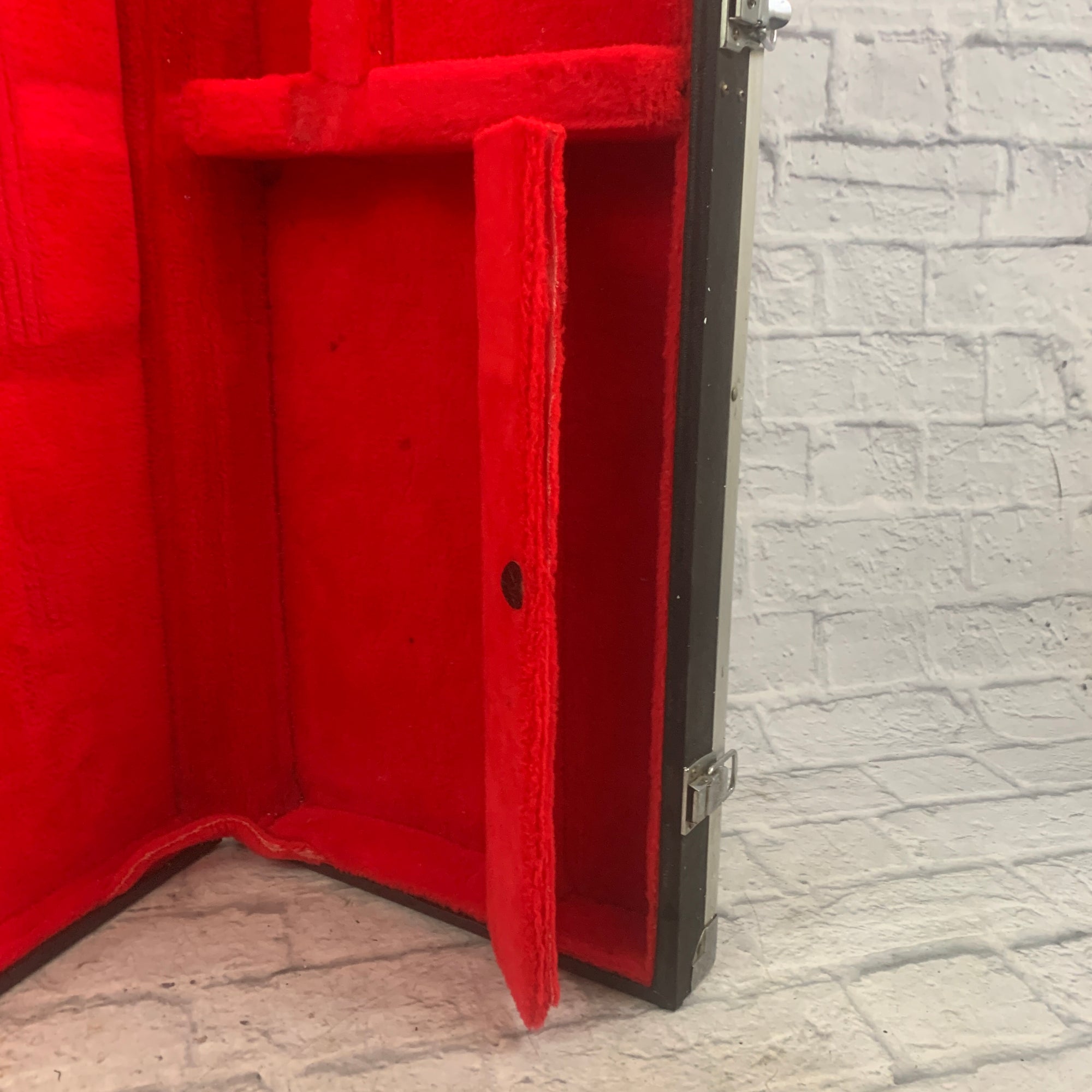 Unknown Bass Guitar Flight Case