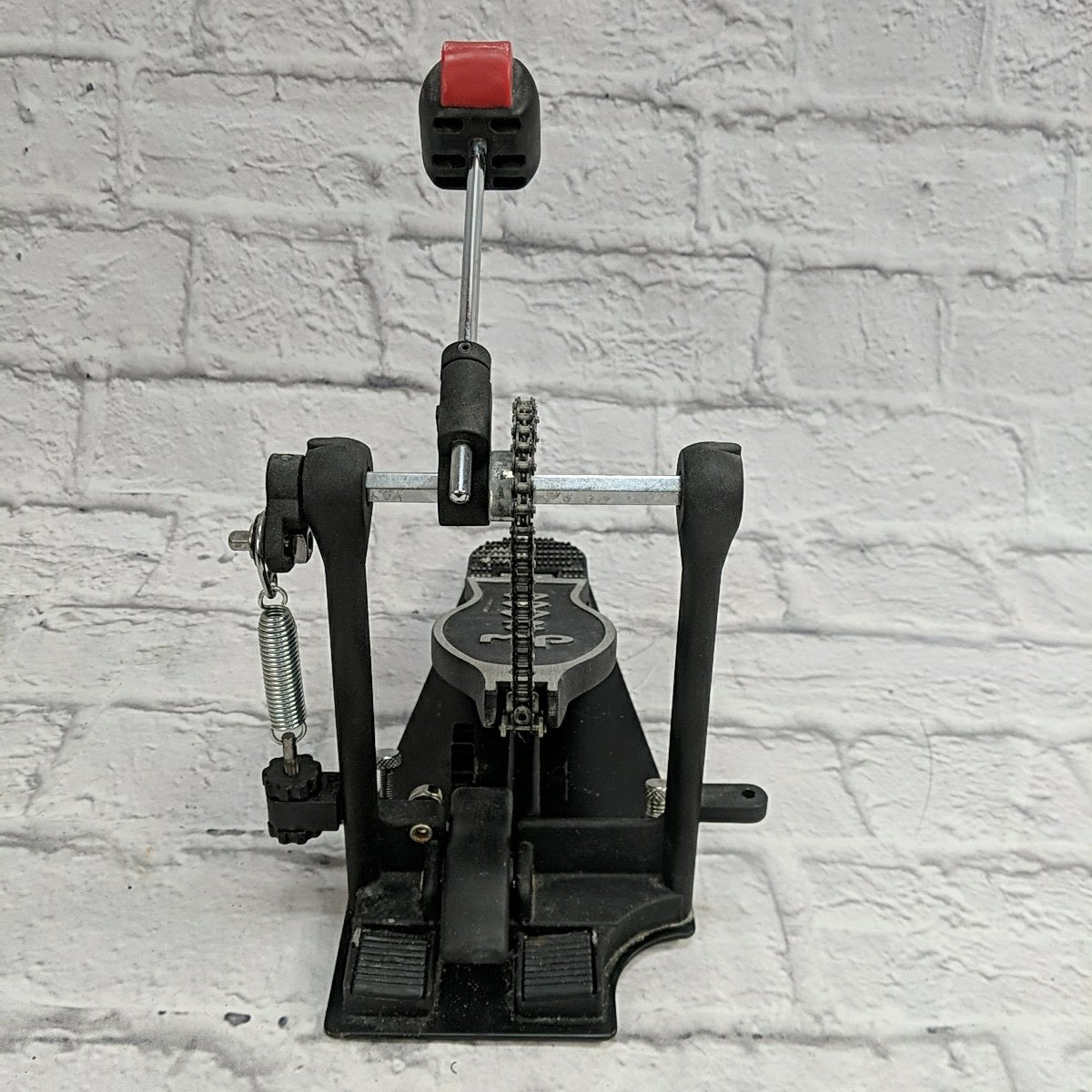 DW 2000 Single Kick Pedal