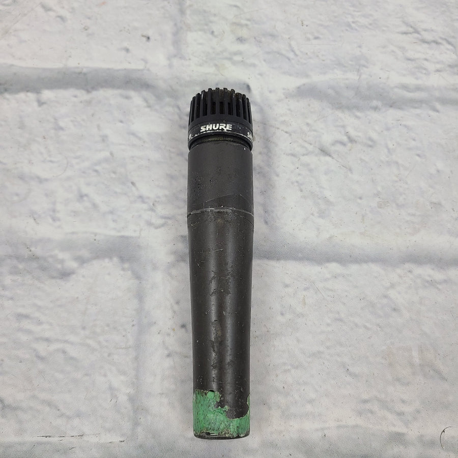 Shure SM57 Dynamic Microphone