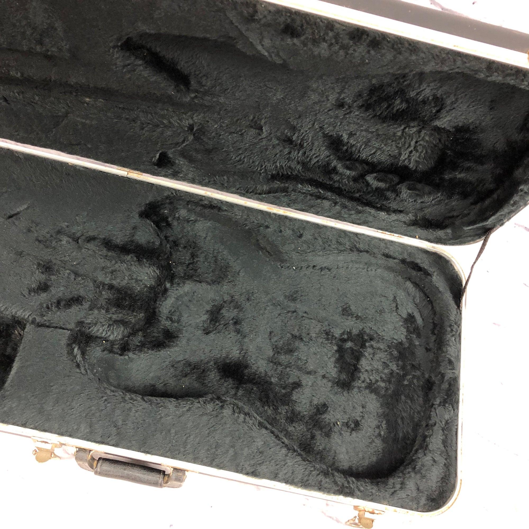 Fender Molded Plastic Electric Guitar Case