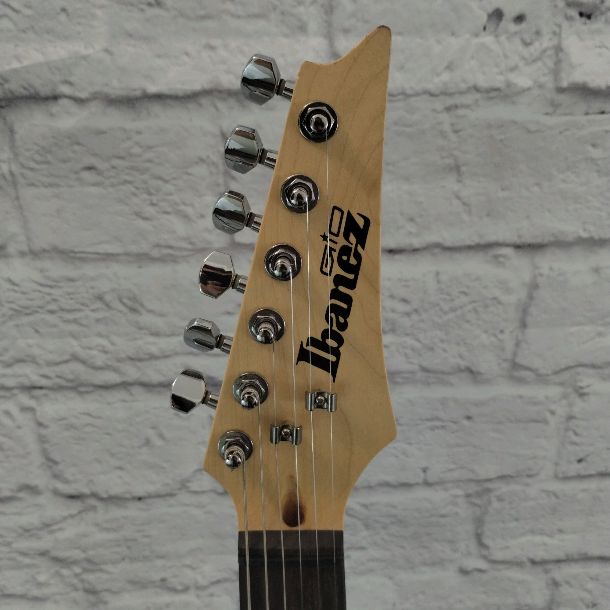 Ibanez Gio (SSH) Electric Guitar - Evolution Music